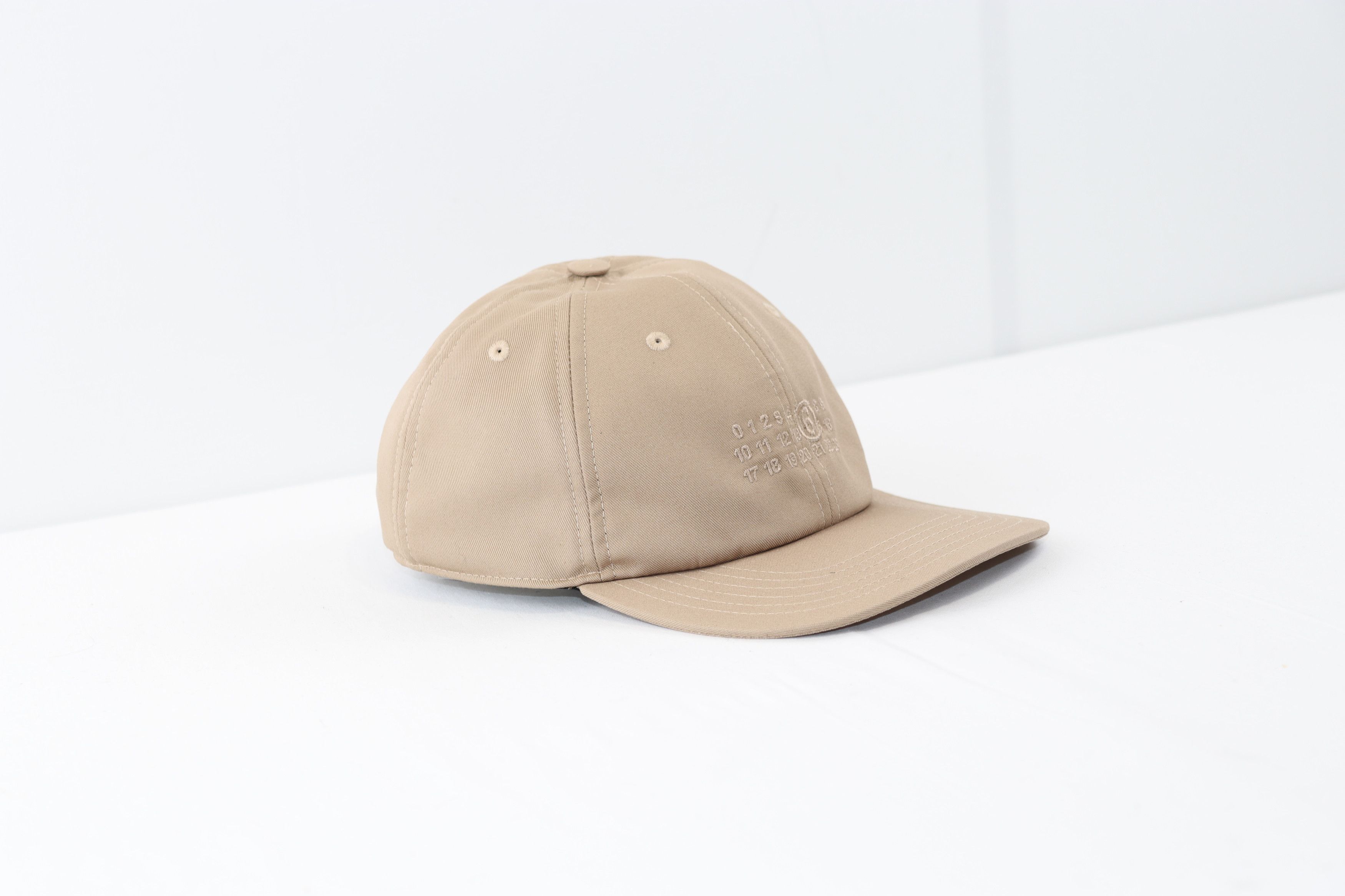 Maison Margiela o1rshd1 Size: M / Baseball Cap with Numeric Embroidery Size ONE SIZE - 2 Thumbnail