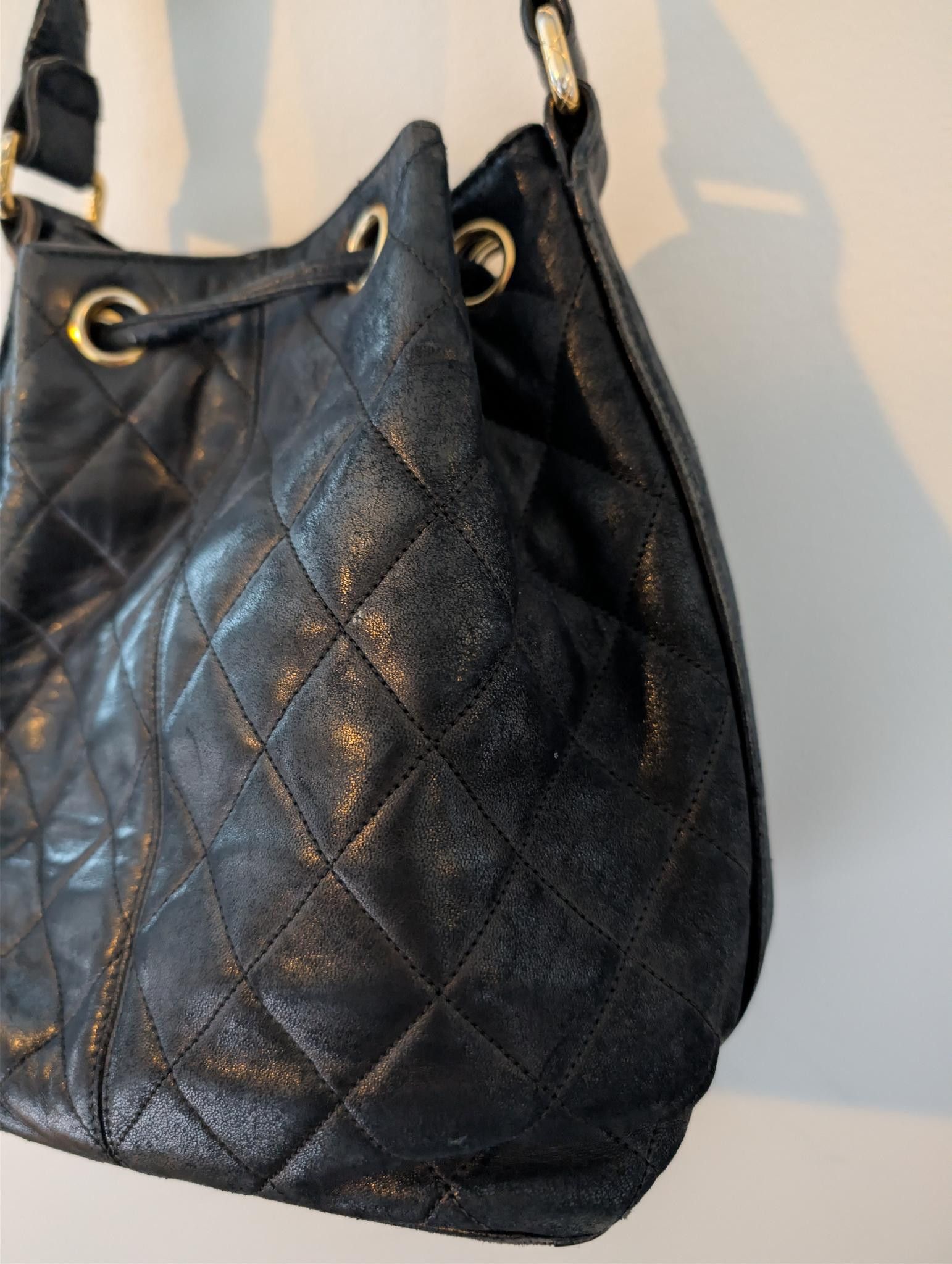 Chanel Vintage Chanel Black Leather Quilted Bag Size ONE SIZE - 6 Thumbnail