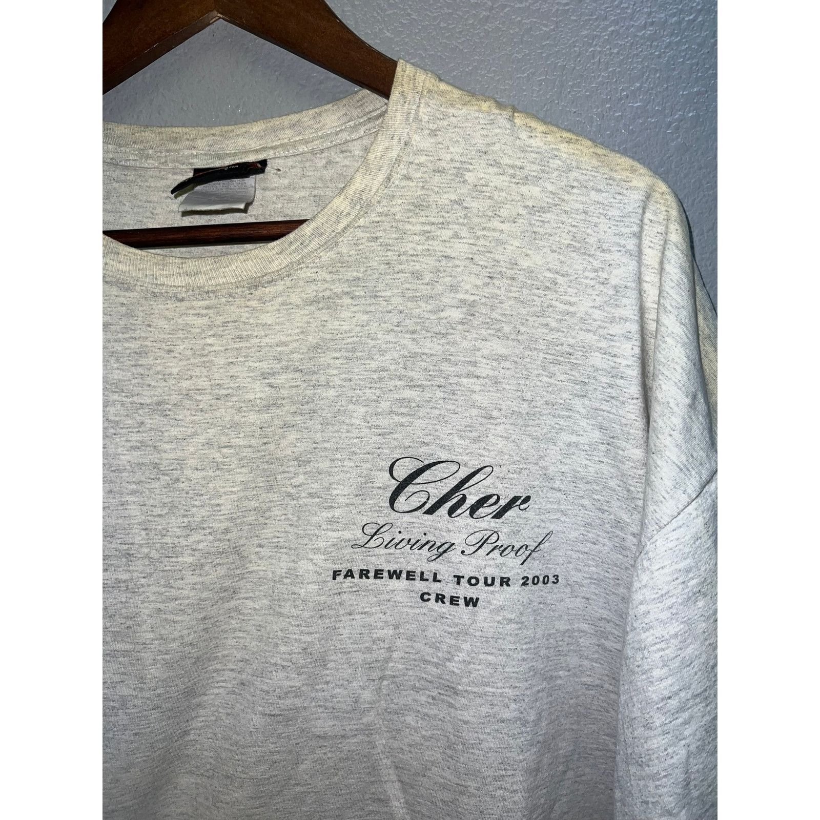 Giant Vintage Cher Living Proof Shirt Farewell 2003 Yellowed VTG 2 Size US XXL / EU 58 / 5 - 2 Thumbnail