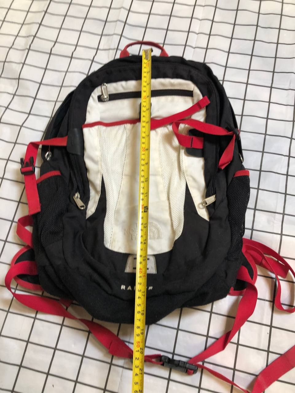 The North Face The North Face TNF Recon Daypack Backpack Hiking Gorpcore Size ONE SIZE - 14 Thumbnail