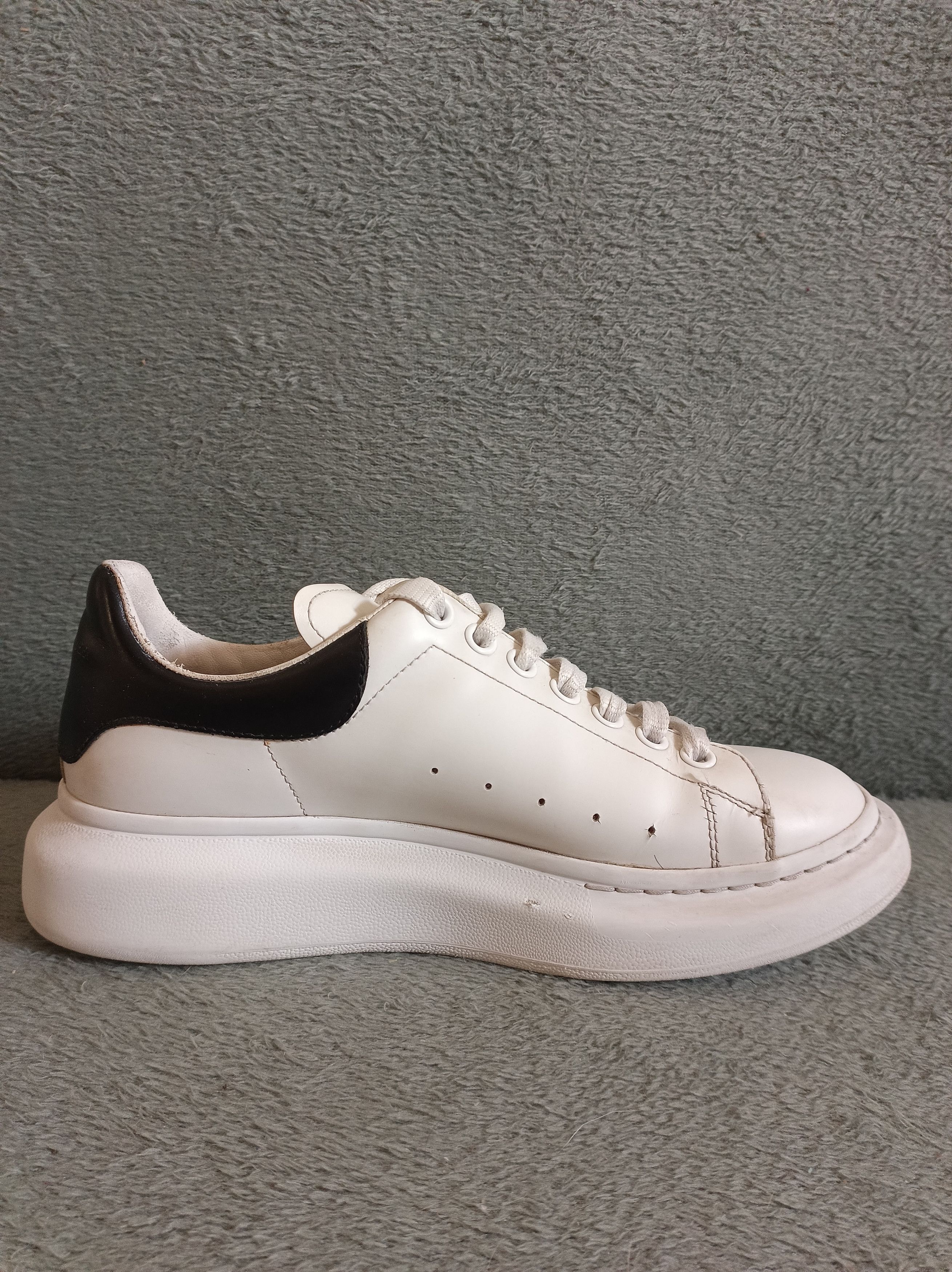 Alexander McQueen Alexander McQueen Oversized Leather Sneakers EU41 Size US 7.5 / EU 40-41 - 2 Thumbnail