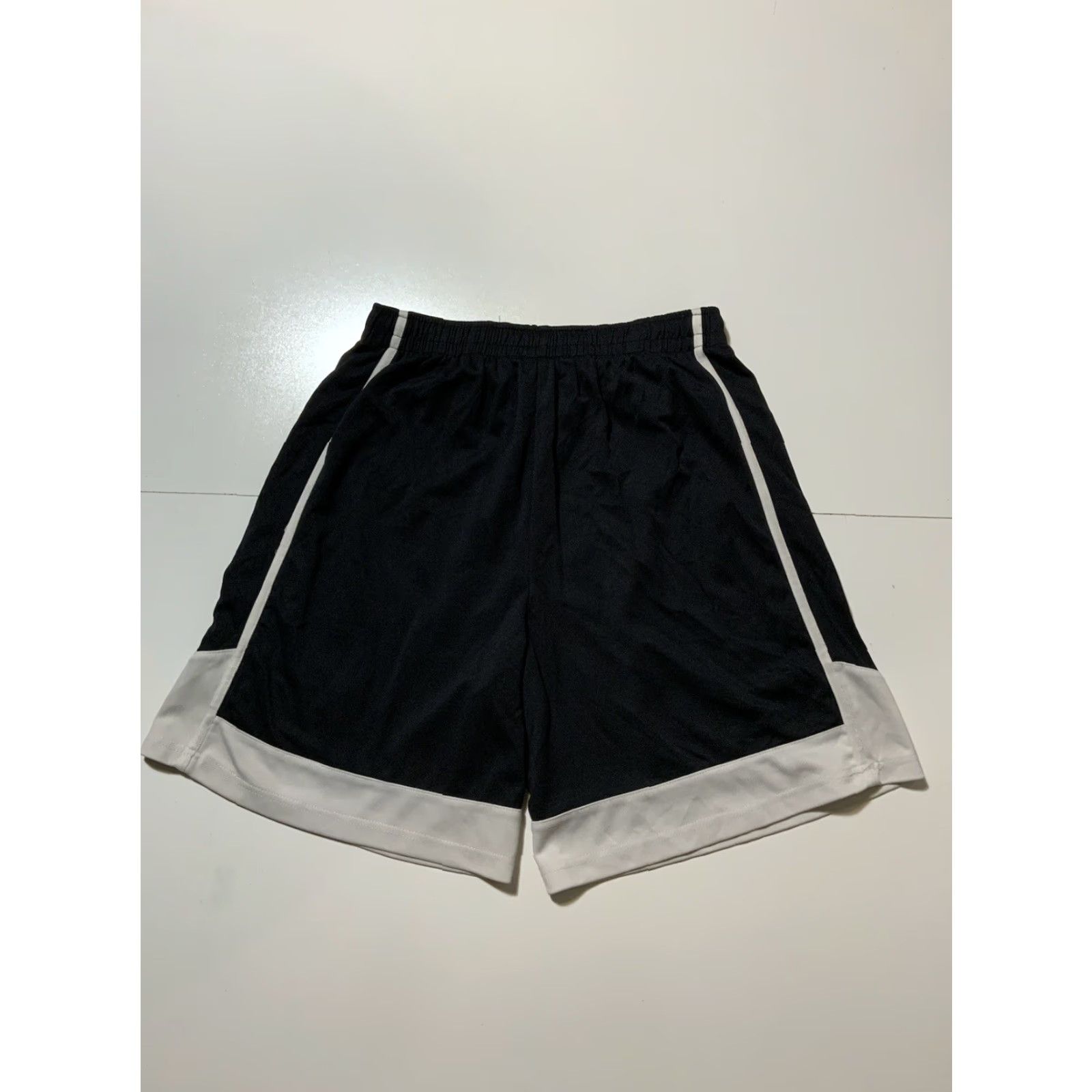 Reebok VINTAGE Reebok Shirts & Skins Create N’ Finish Basketball 8” Shorts Sz. M Black Mens Athletic Activewear 2000s Size US M / EU 48-50 / 2 - 3 Thumbnail