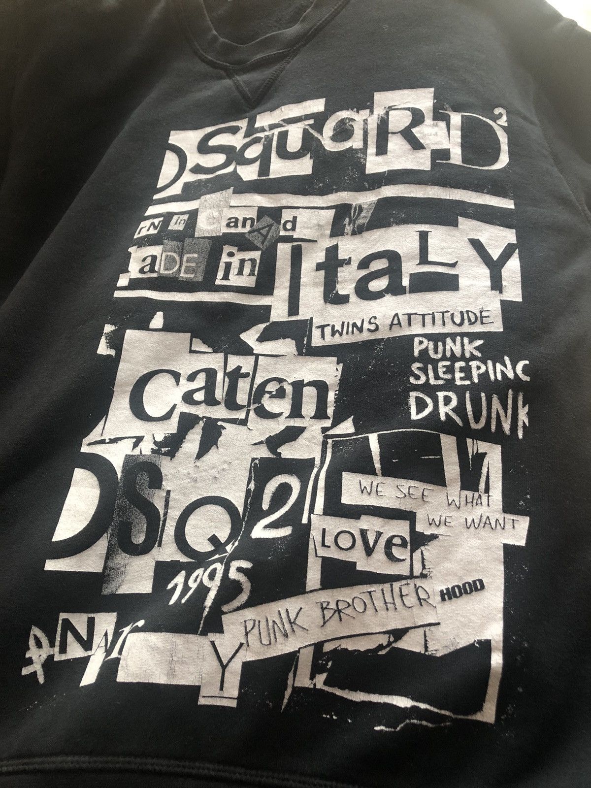 Dsquared2 DSQUARED2 ITALY DESIGN CLASSIC CREWNECK SWEATSHIRT Size US S / EU 44-46 / 1 - 2 Thumbnail