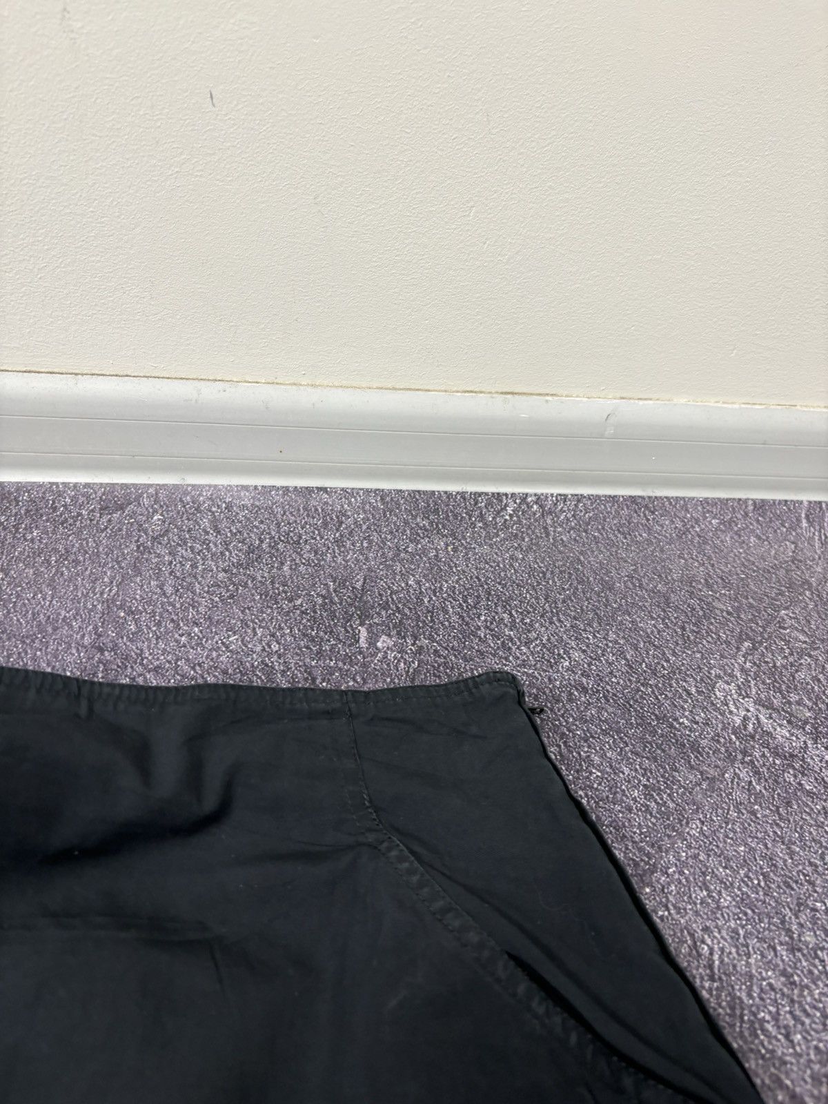 Max Mara Vintage Max Mara Women’s Black Luxury Straight Midi Skirt Size 30" / US 8 / IT 44 - 9 Thumbnail