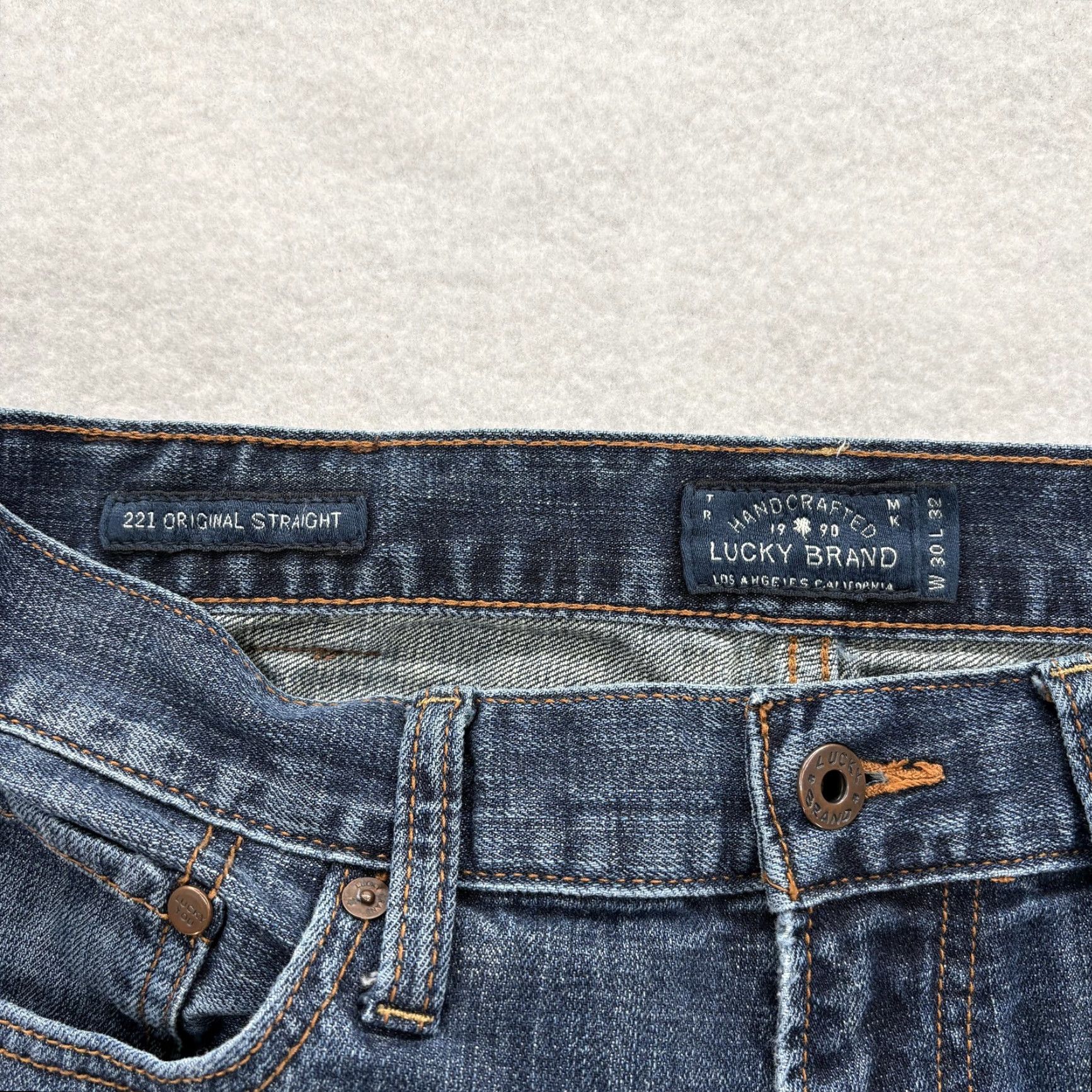 Lucky Brand Lucky Brand 221 Original Straight Jeans Mens 30x32 Medium Blue Stretch Denim Size US 30 / EU 46 - 5 Thumbnail