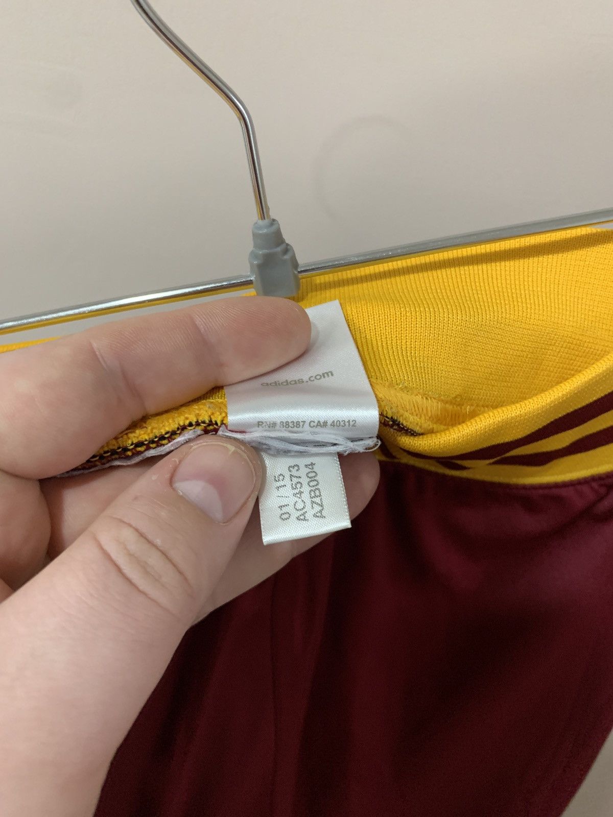 Adidas × NBA Cleveland Cavaliers Basketball Shorts NBA Adidas Size XXS Size US 26 / EU 42 - 7 Thumbnail