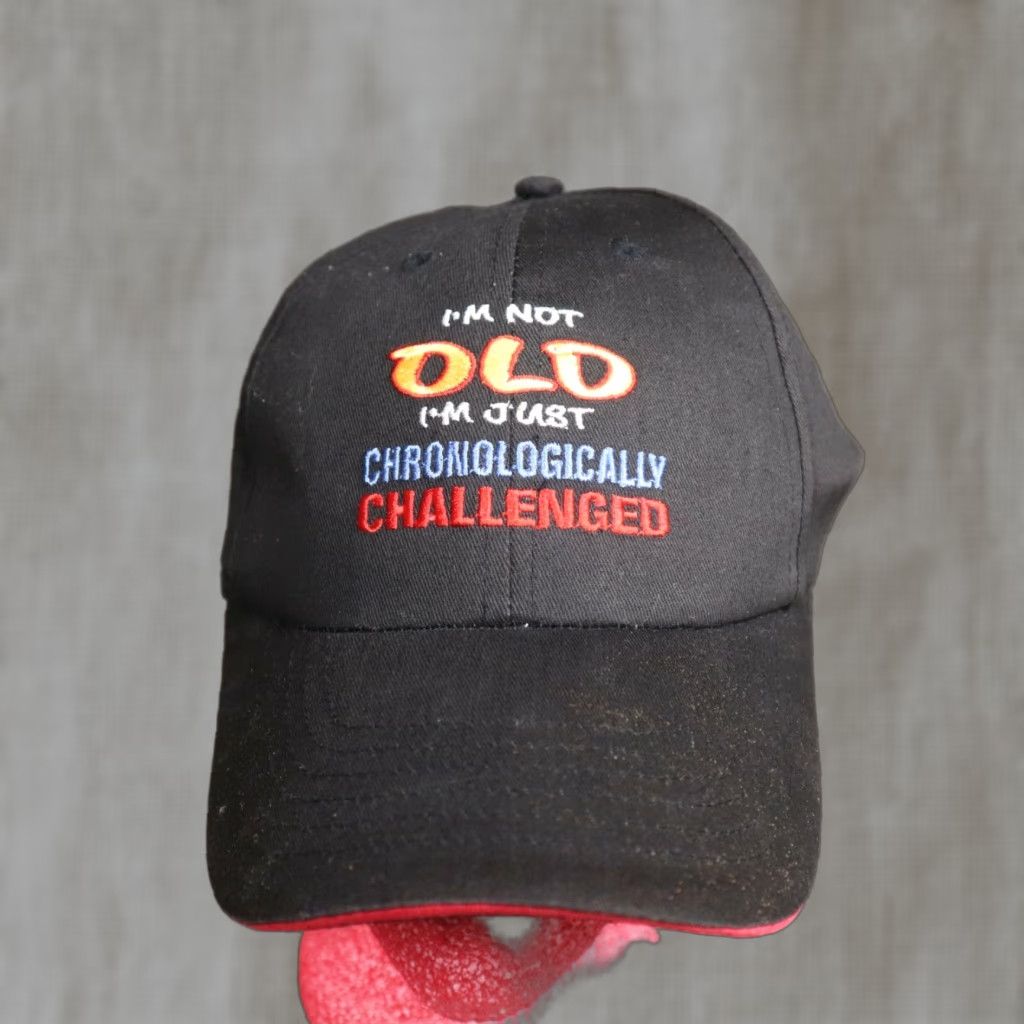 Vintage I'm not old just Chronologically... Embroidered Cap Black Hat Adult Men's Cap Black Unisex Baseball Mens Size ONE SIZE - 1 Thumbnail