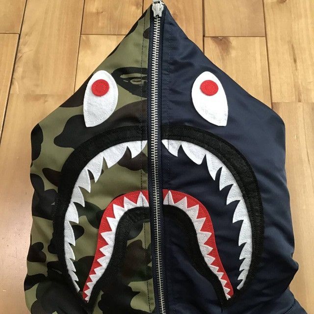Bape BAPE Shark full zip hoodie Puffer Down Jacket a bathing ape Size US L / EU 52-54 / 3 - 3 Thumbnail