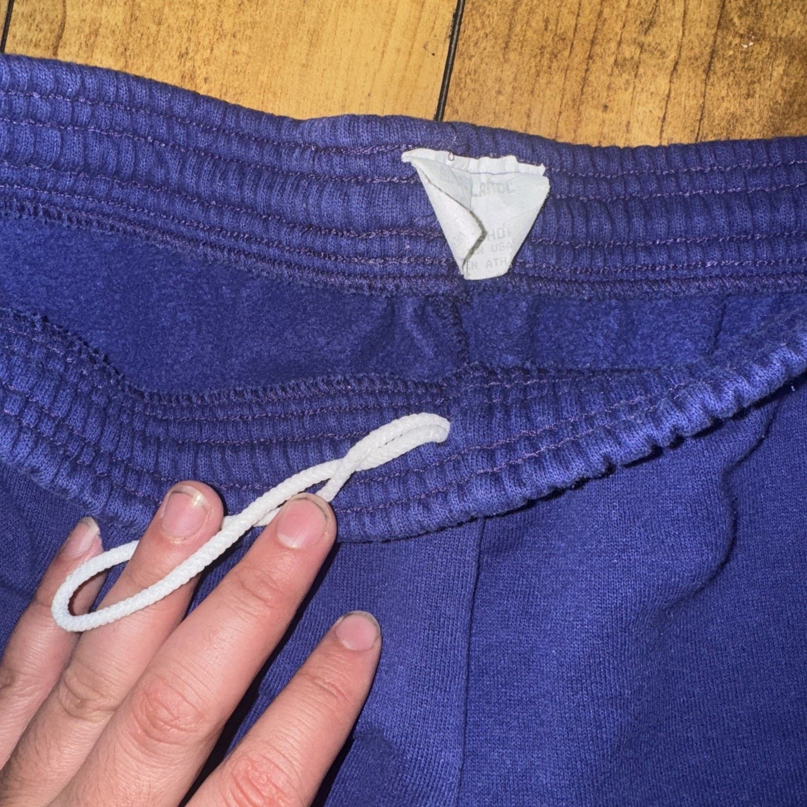 Vintage Vintage Mary Garden Sweat Shorts Purple L 32x6 Made In USA Size US 32 / EU 48 - 4 Thumbnail