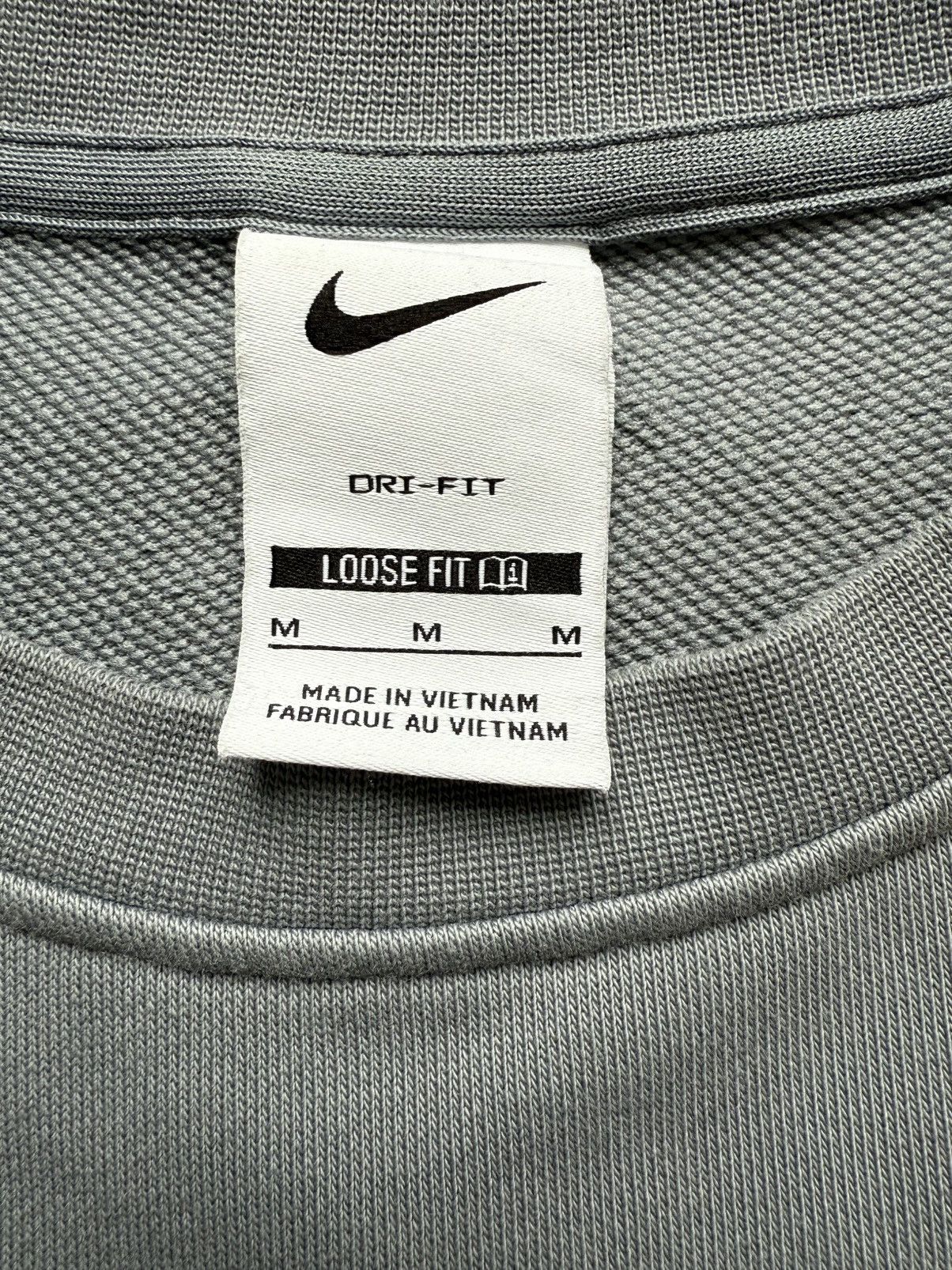 Nike Nike FC x Nike Standard Issue Loose Fit Crewneck Sweatshirt Size US M / EU 48-50 / 2 - 3 Thumbnail
