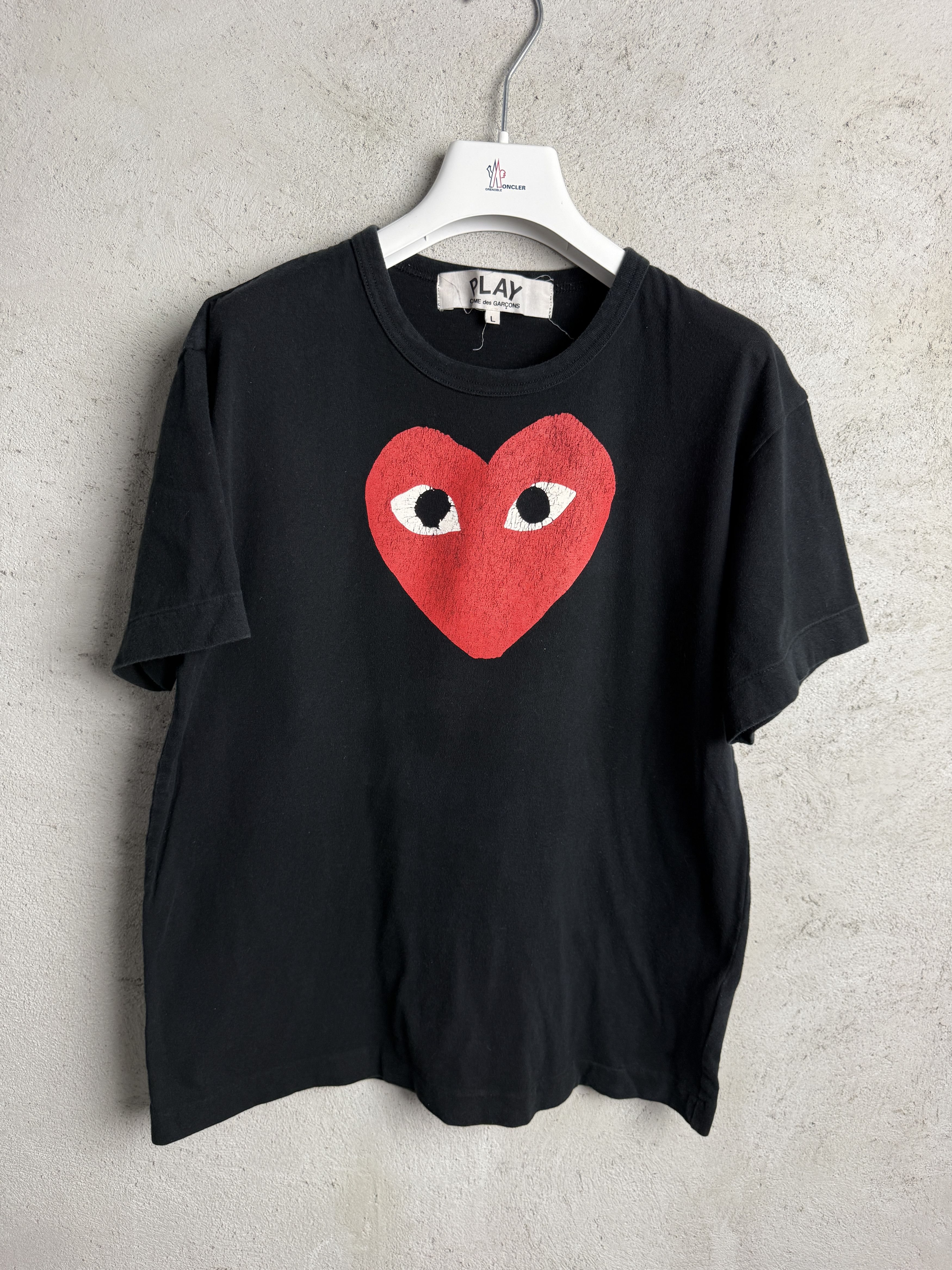 Comme des Garcons PLAY CDG Comme des Garcons Play big heart t-shirt tee Size US L / EU 52-54 / 3 - 1 Thumbnail