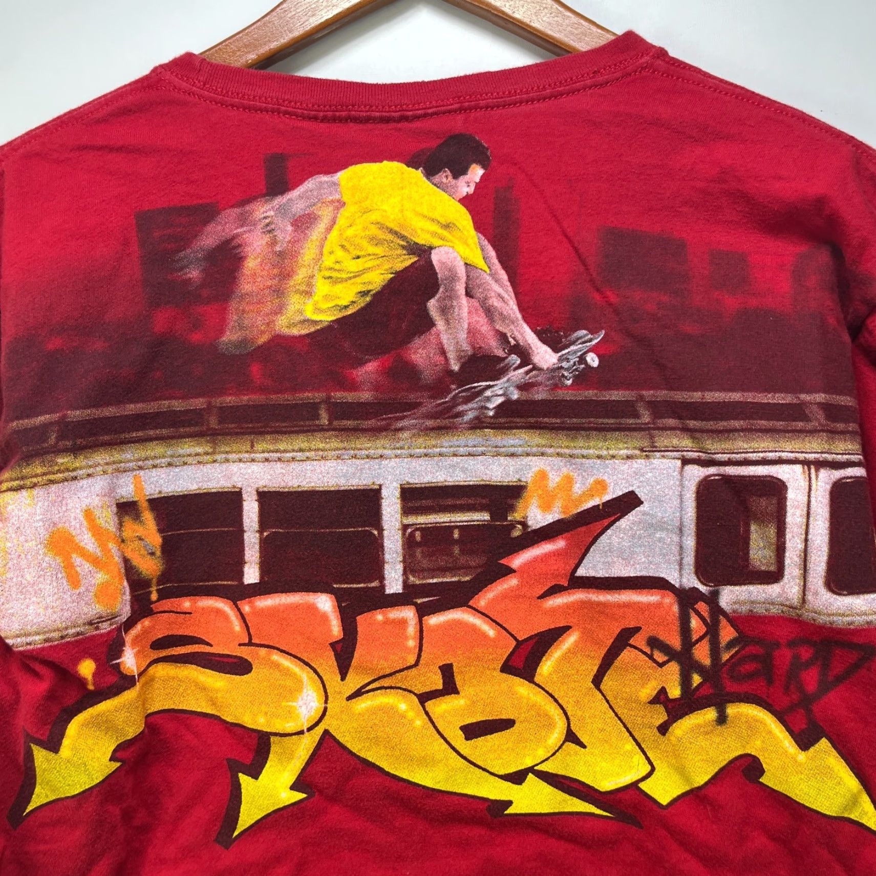 Vintage VINTAGE No Boundaries T-Shirt Shirt Mens M Red 90s Graffiti Skate Boundaries T Shirt Size US M / EU 48-50 / 2 - 2 Thumbnail