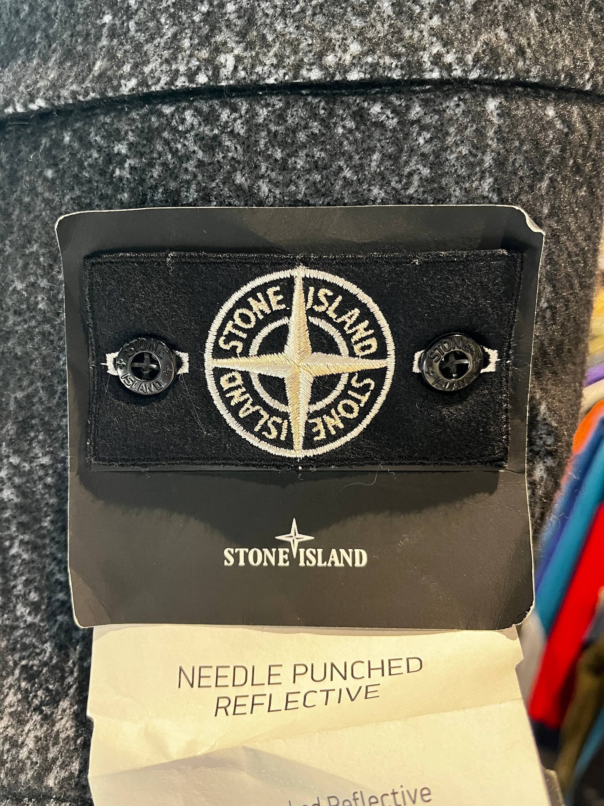 Stone Island Stone Island Tech Gilet G0999 Needle Punched Reflective Size US L / EU 52-54 / 3 - 10 Thumbnail