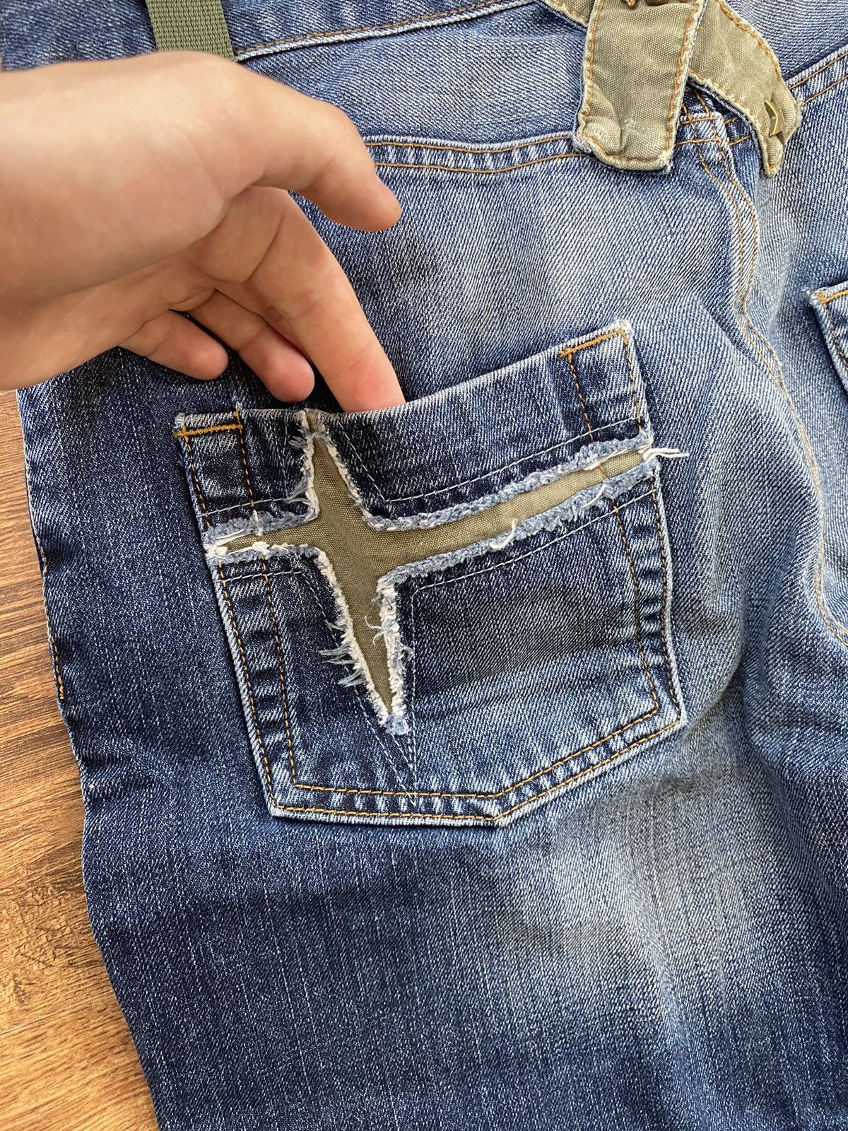 Dsquared2 Vintage Dsquared2 Denim pants Size US 32 / EU 48 - 21 Thumbnail