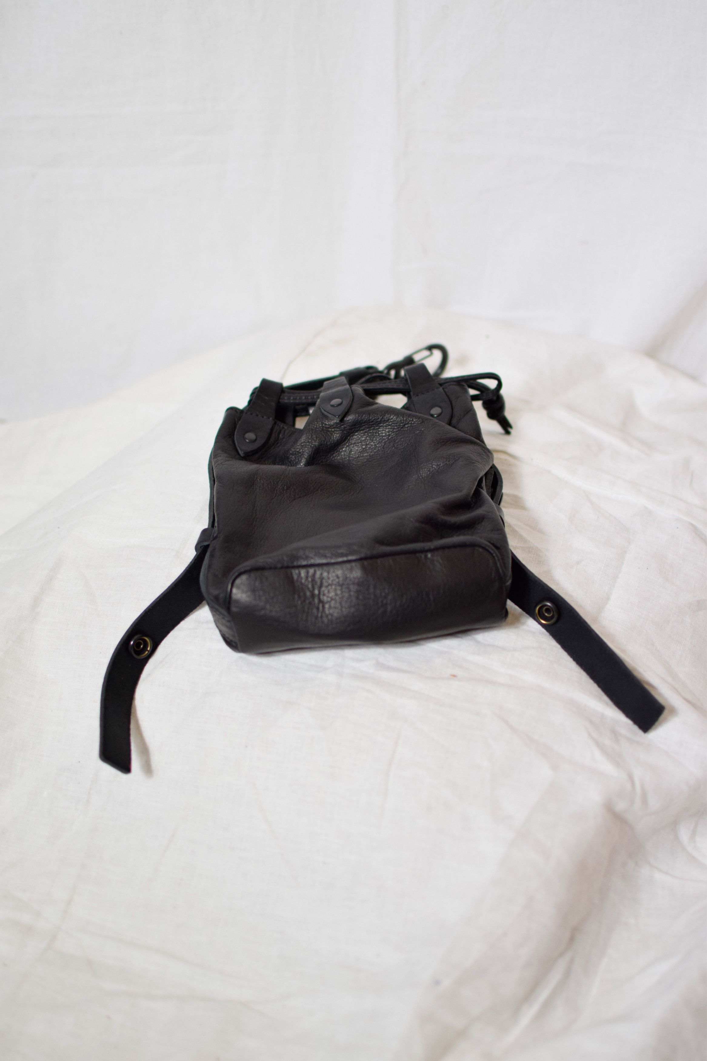 Yohji Yamamoto FINAL DROP - YYPH AW22 Leather Bag - HE-I05-770 Size ONE SIZE - 2 Thumbnail