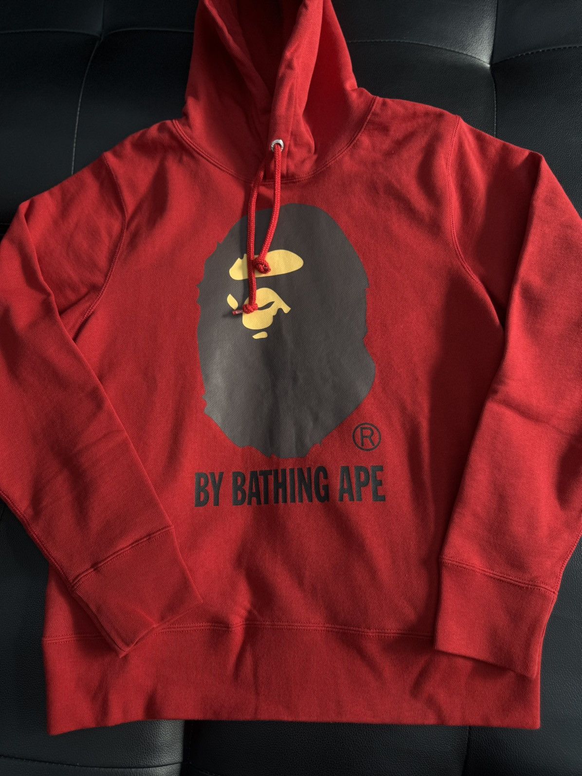 Bape Bape Hoodie Pullover Red Basic Logo Size Small (NEW) Size US S / EU 44-46 / 1 - 1 Thumbnail