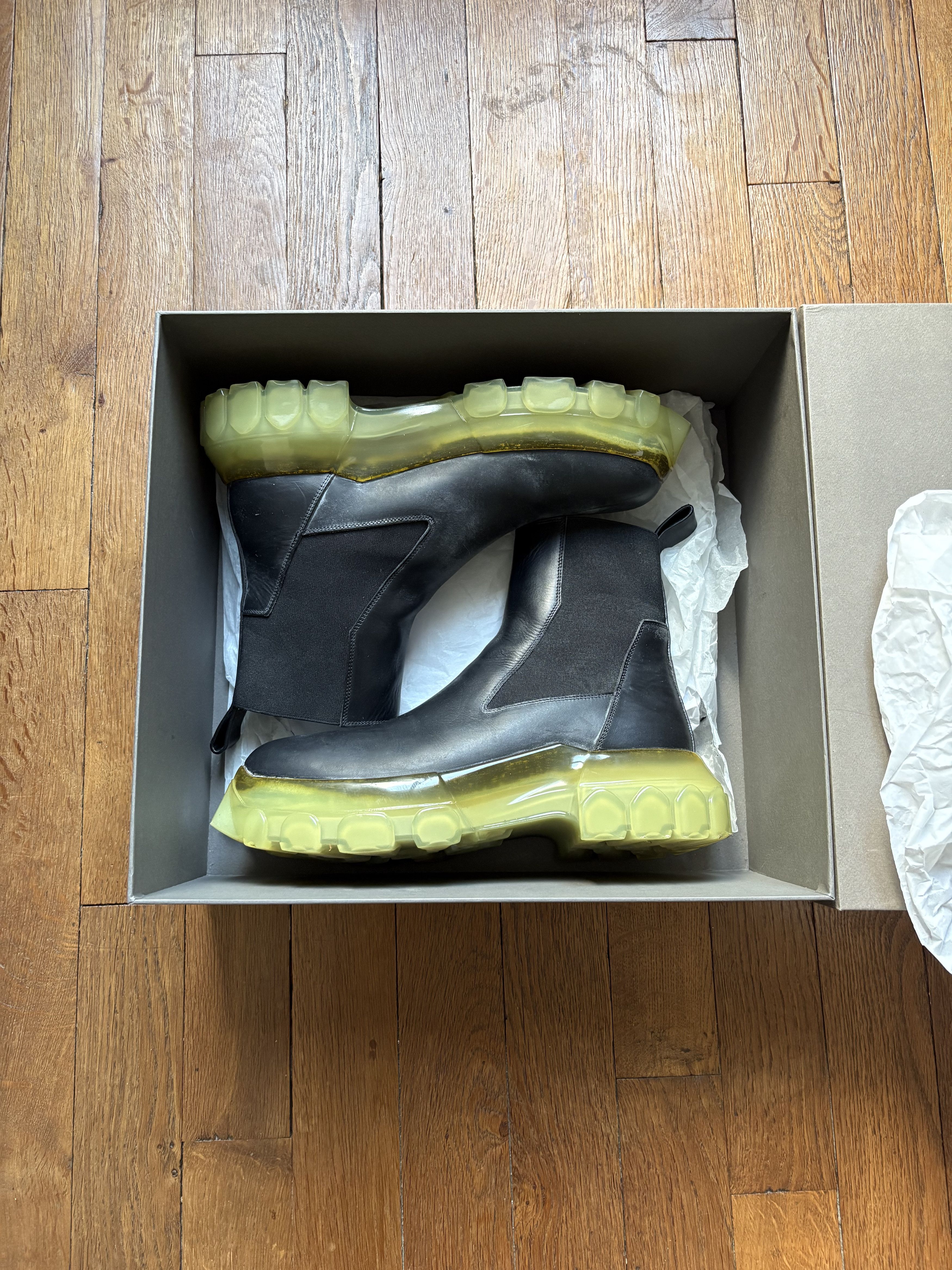 Rick Owens Rick Owens LARRY FW19 Tractor Beetle Black/Clear sole Size US 9.5 / EU 42-43 - 1 Thumbnail