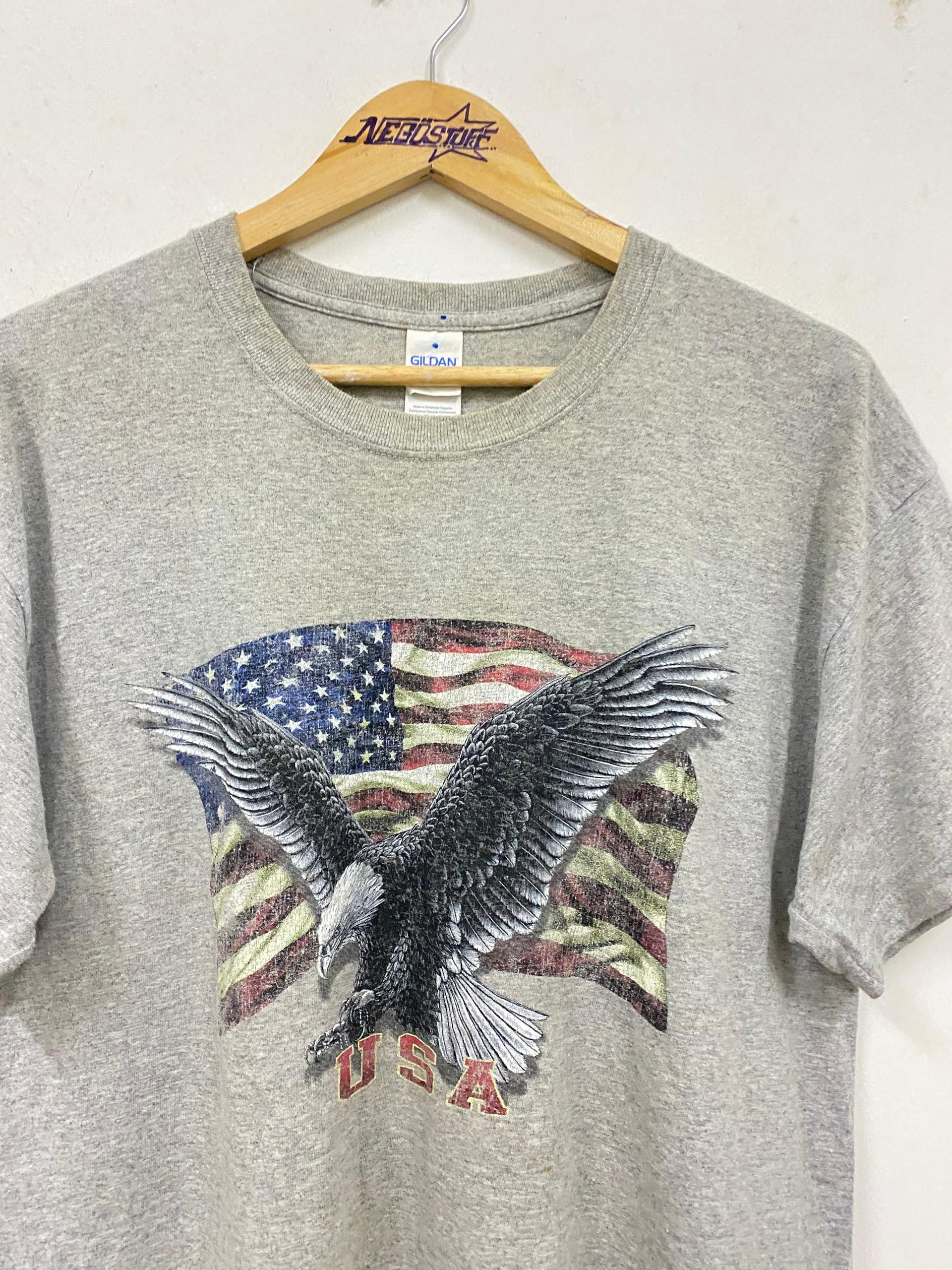 Vintage VTG American Eagles USA flag t shirt Size US L / EU 52-54 / 3 - 2 Thumbnail