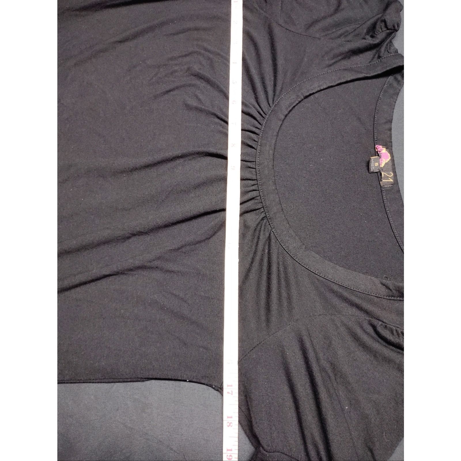 Forever 21 Forever 21 Black Scoop Neck Short Sleeve Top Size S / US 4 / IT 40 - 5 Thumbnail