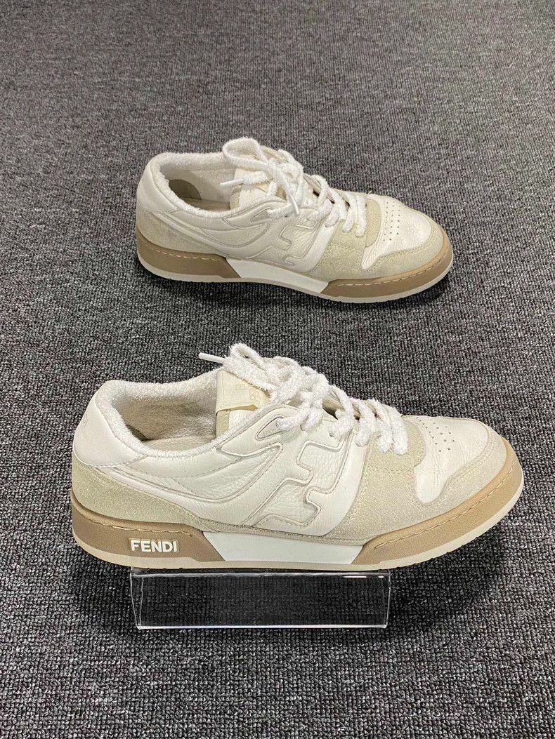 Fendi Classic Beige Sneakers by Fendi Size US 8 / EU 41 - 2 Thumbnail