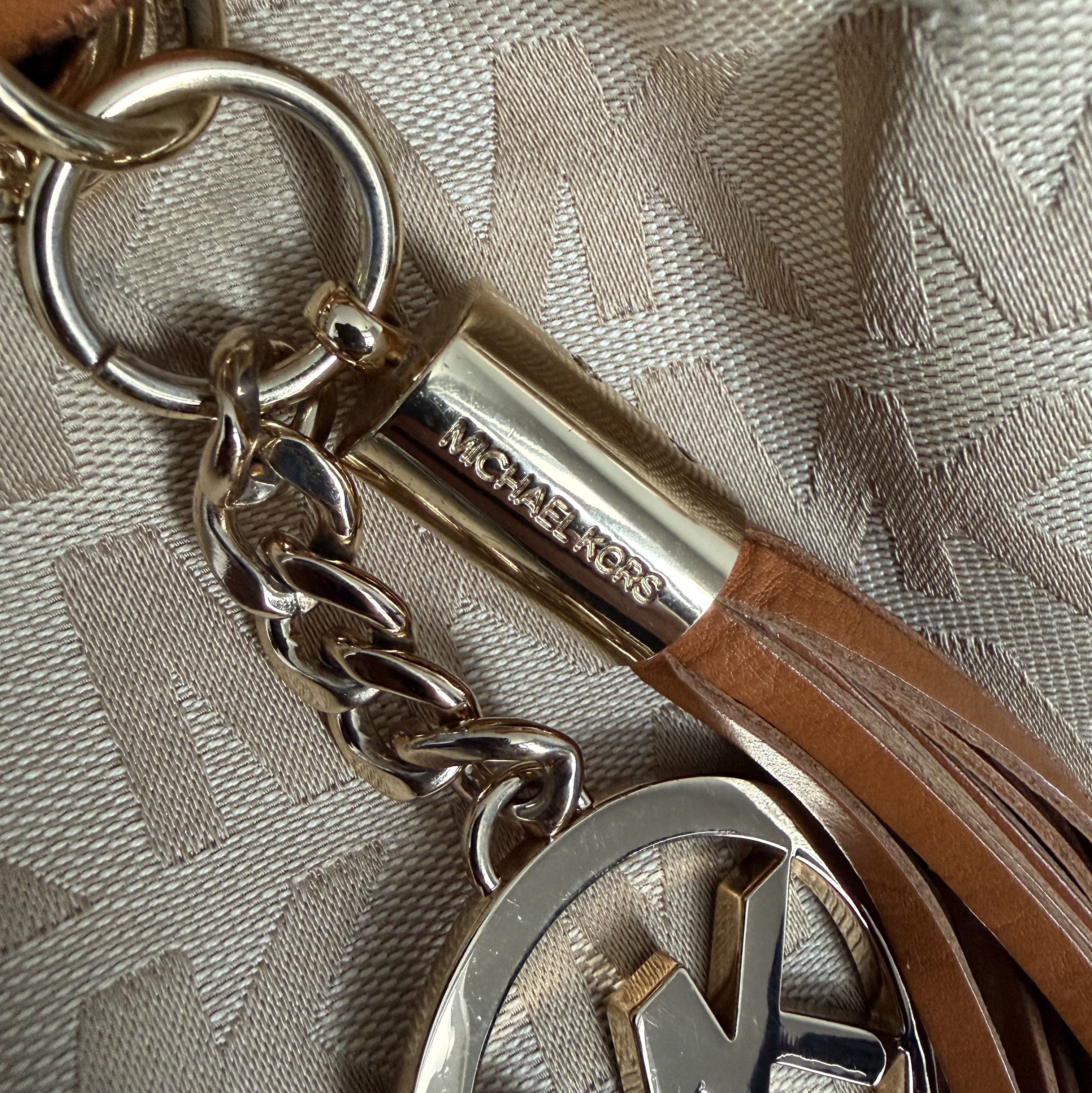 Michael Kors MICHAEL KORS Gold MK Logo Monogram Ring Tote Shoulder Bag Size ONE SIZE - 5 Thumbnail