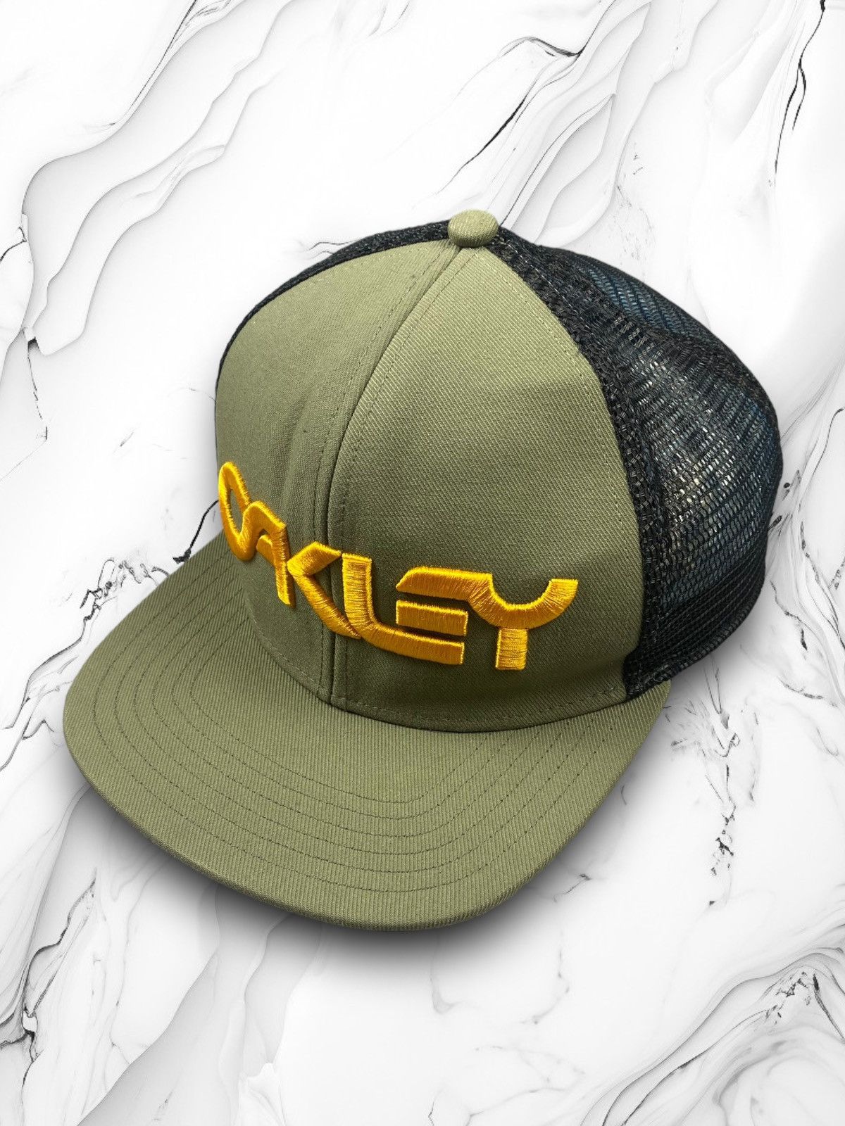 Oakley × Vintage Vintage Oakley Cap SnapBack Hats Size ONE SIZE - 1 Thumbnail