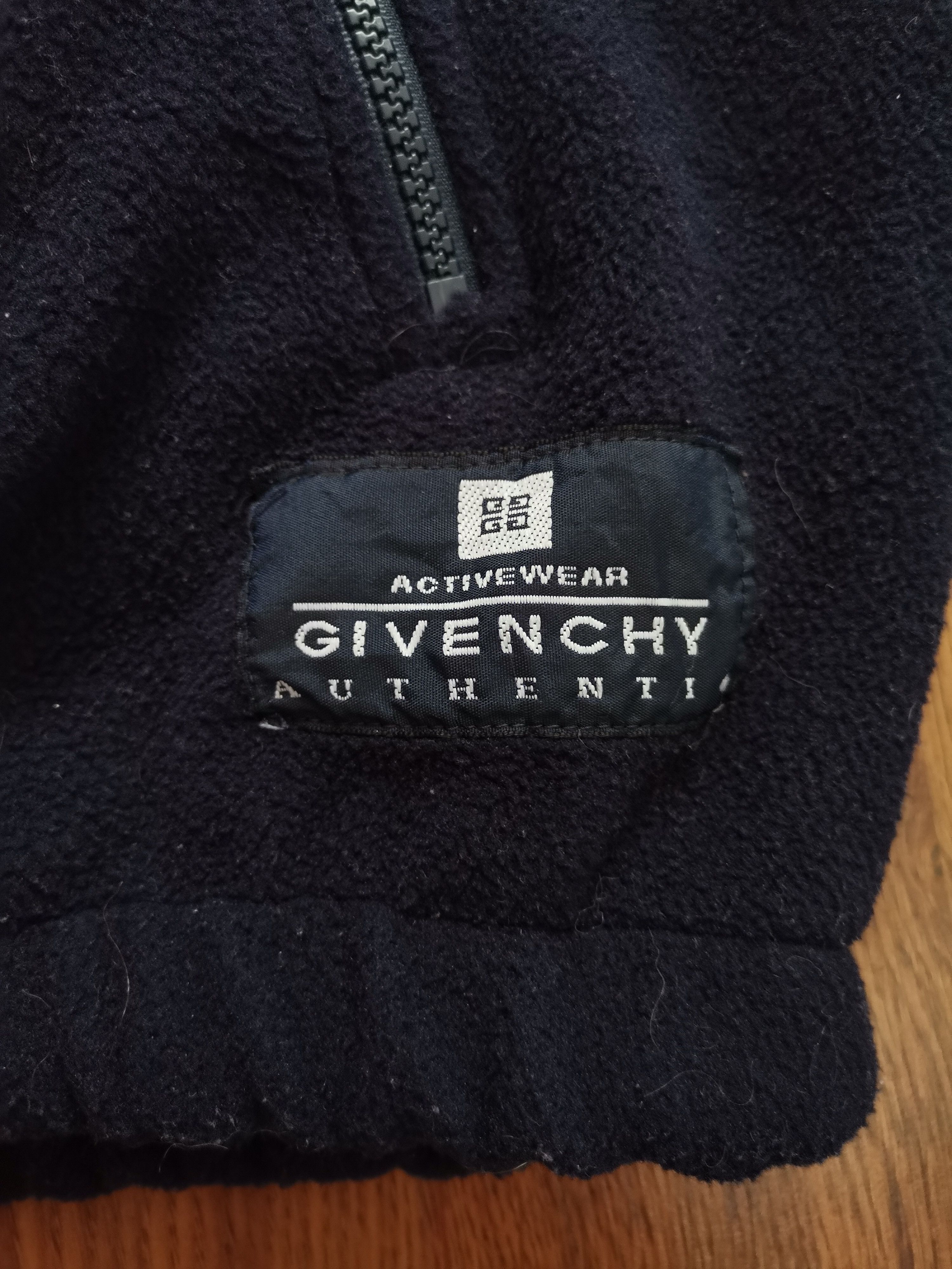 Givenchy × Vintage Vintage Givenchy Polar Size US XL / EU 56 / 4 - 2 Thumbnail
