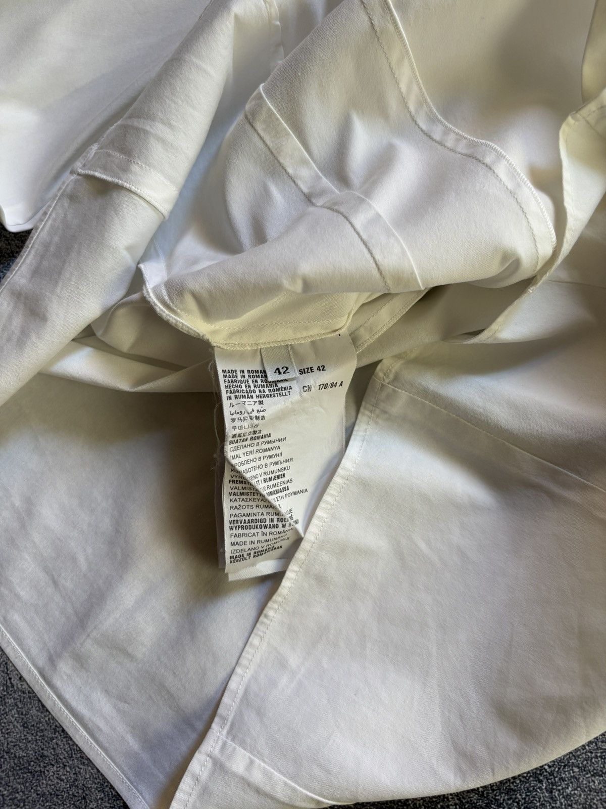 Prada Prada Milano Luxury Woman’s White Blouse Shirt Button Up Size M / US 6-8 / IT 42-44 - 8 Thumbnail