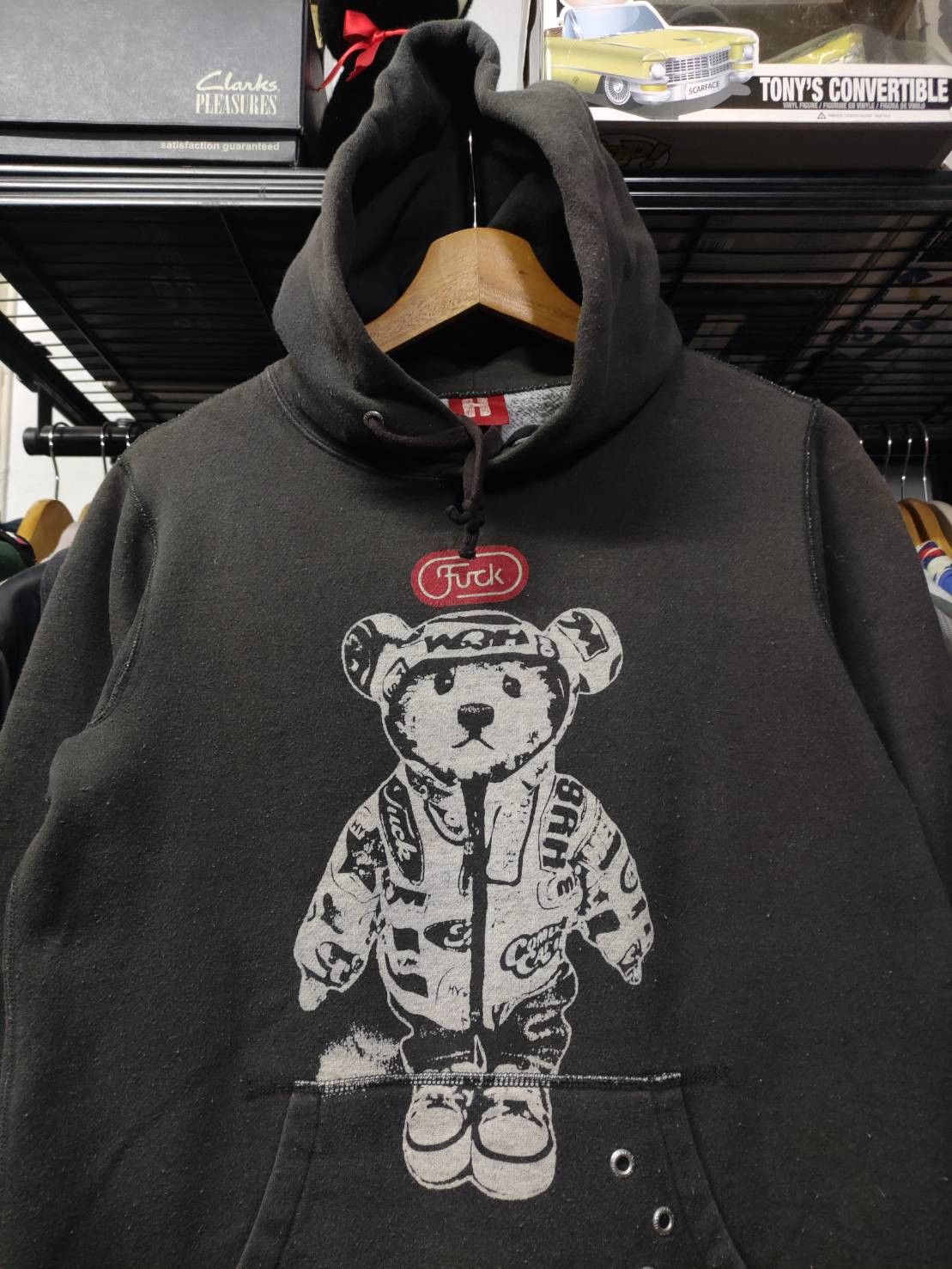 Hysteric Glamour Vtg 00's Hysteric Glamour " Fuck Bear " Hoodie Size US M / EU 48-50 / 2 - 2 Thumbnail