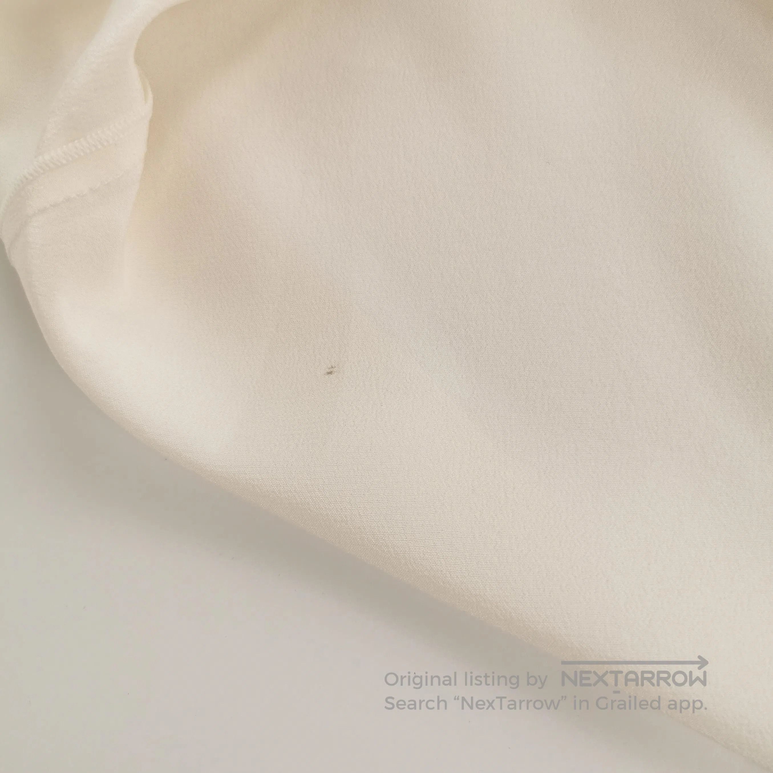Prada Prada Solid Pleated Silk Top Size 38 . Size S / US 4 / IT 40 - 3 Thumbnail