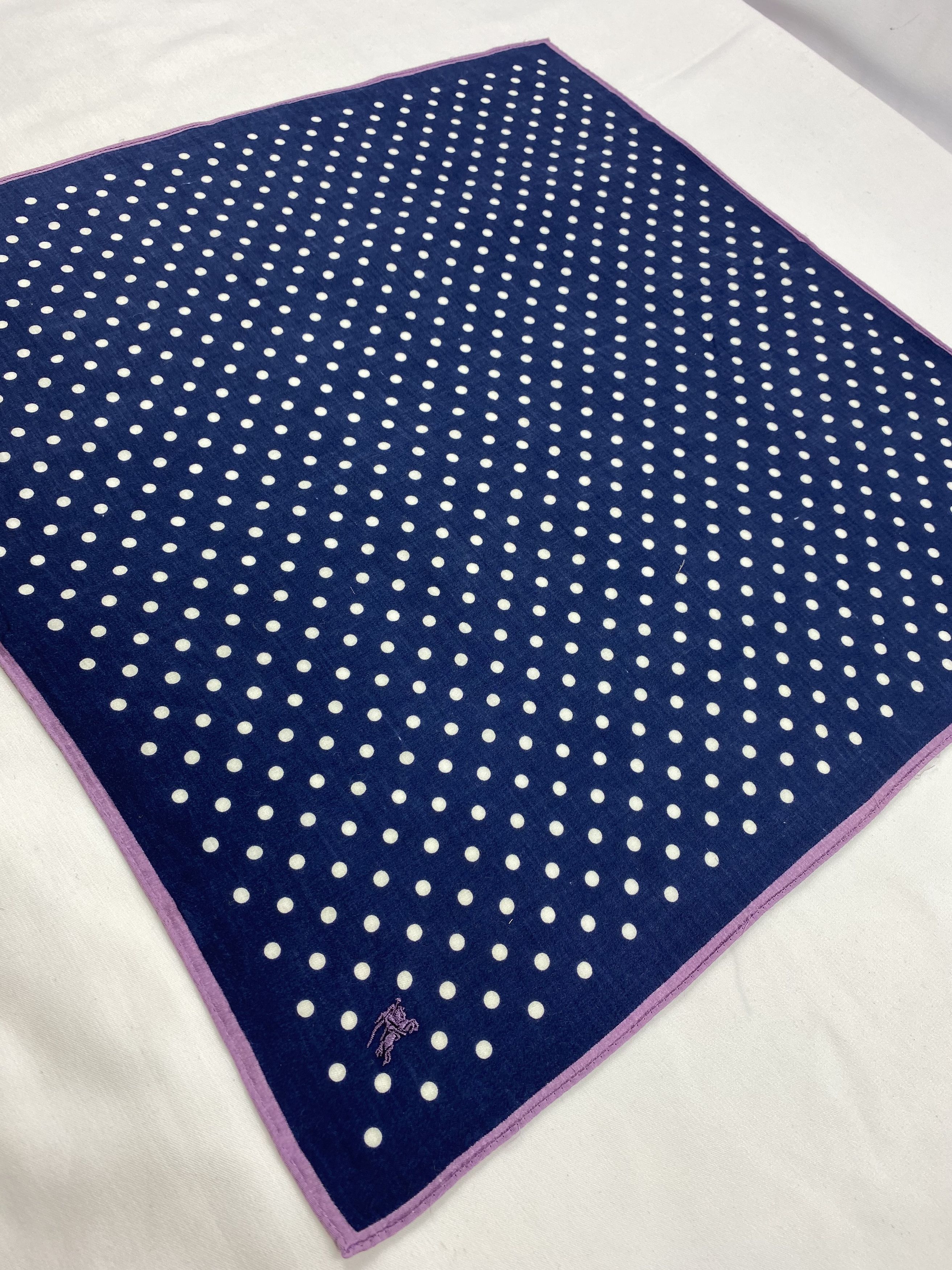 Burberry Burberry Handkerchief / Bandana / Neckerchief Size ONE SIZE - 4 Thumbnail