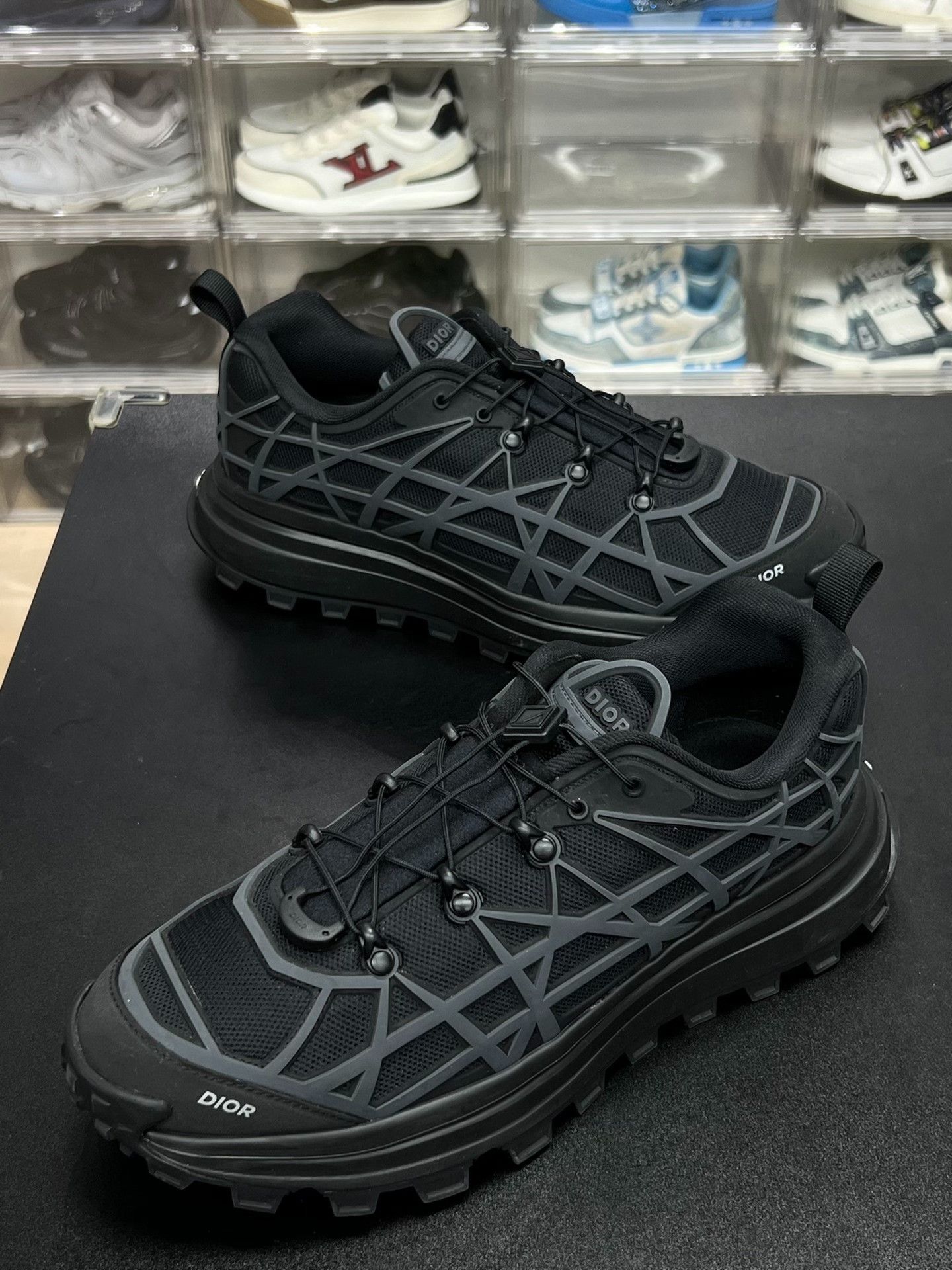 Dior Dior Printed Plaid Black Lowtop Sneakers 10 Men Size US 10 / EU 43 - 1 Thumbnail