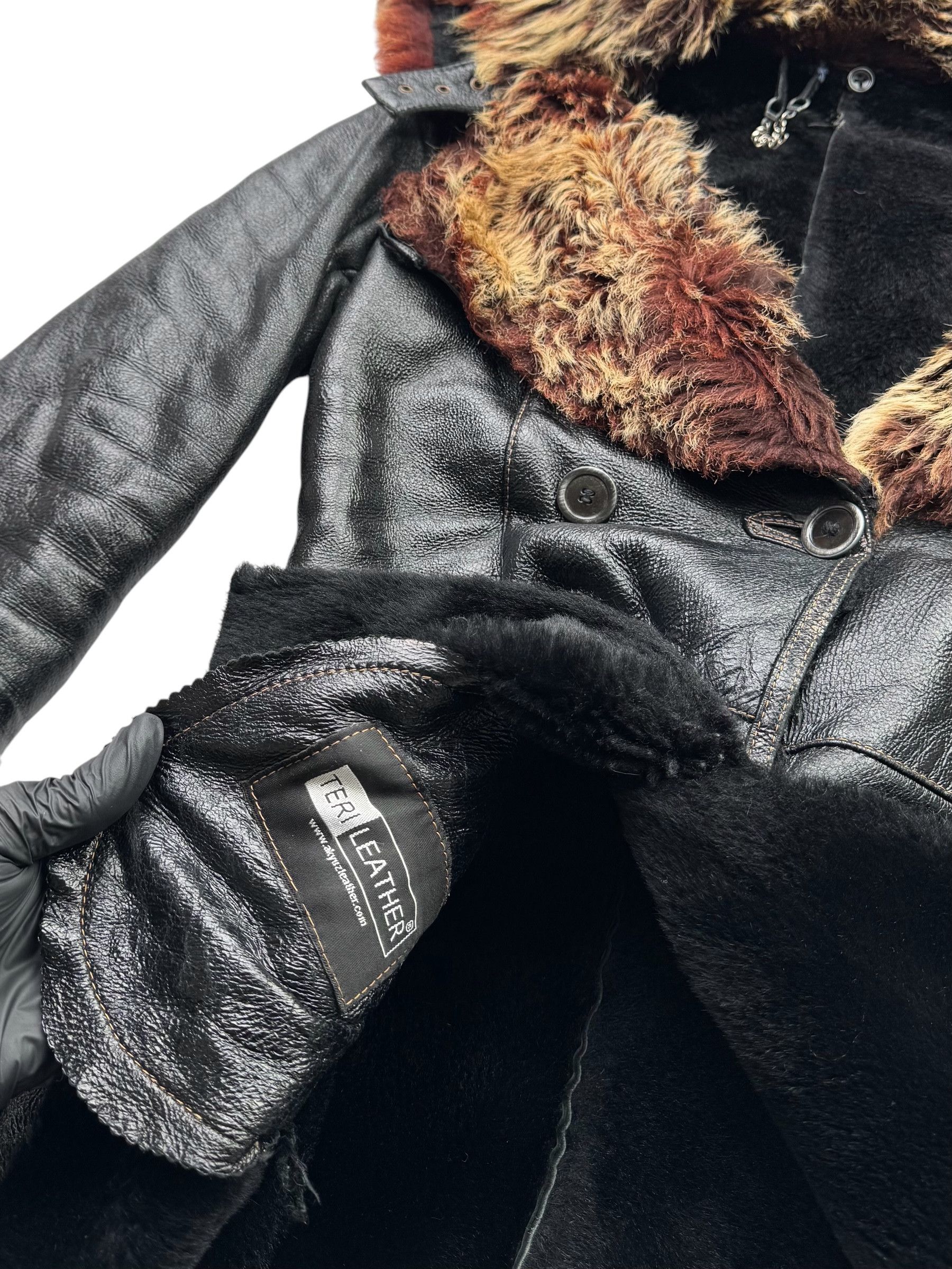 Japanese Brand Vintage Real Sheepskin Coat With Real Fur Details W85D10 Size S / US 4 / IT 40 - 4 Thumbnail