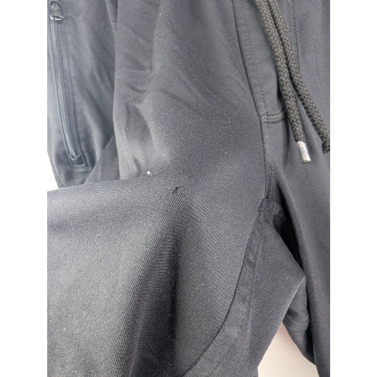 Under Armour Under Armour Joggers Pants Mens Large Black Sports Style Lounge Gym 1290261 Size US 33 - 3 Thumbnail