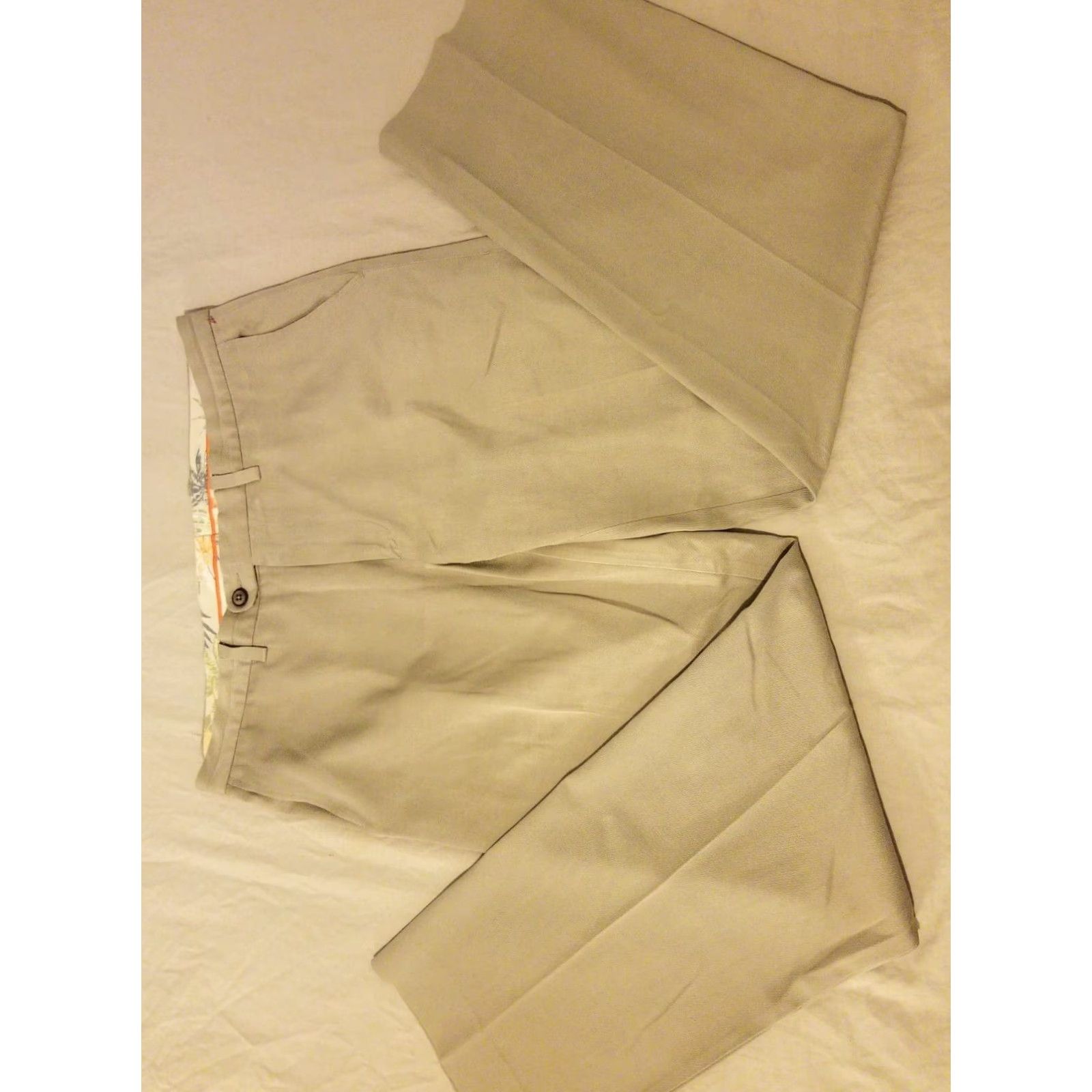 Tommy Bahama VINTAGE Tommy Bahama Pants Mens Silk Khaki Beige 34x32 Dress Pants Inseam 32 Regular Male Shoe? Size US 34 / EU 50 - 3 Thumbnail