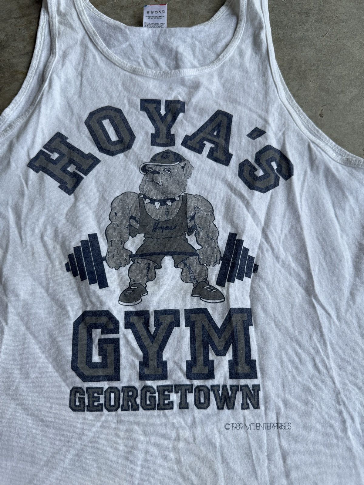 Vintage *RARE* HOYA’S GYM GEORGETOWN 80s BODYBUILDING TANK TOP 1989 Size US XL / EU 56 / 4 - 2 Thumbnail