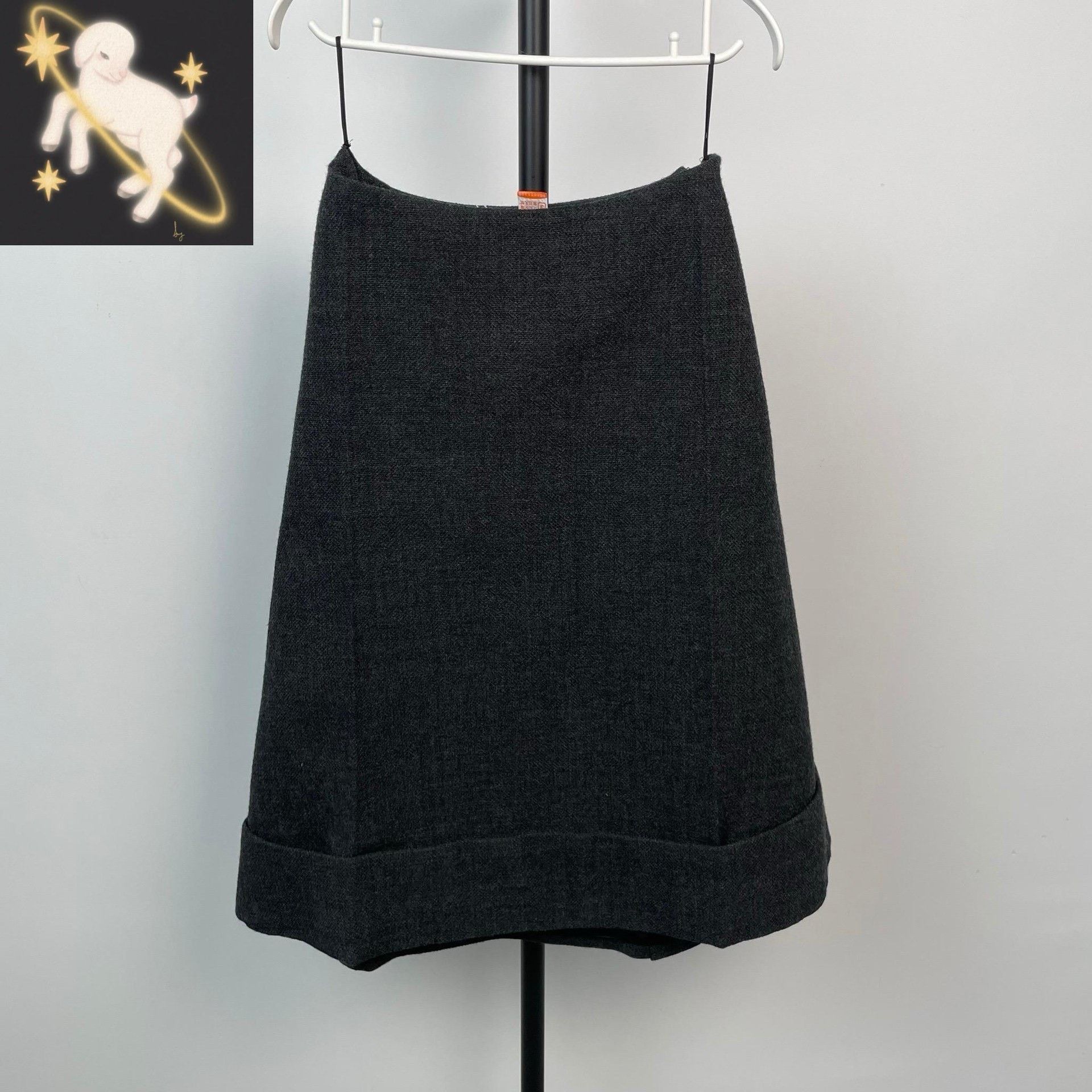 Prada Prada Wool Gray Skirt 38 Women Size 38" / US 16 / IT 52 - 1 Thumbnail