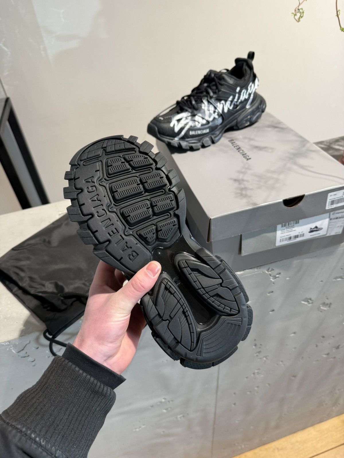 Balenciaga BNWT Balenciaga Track Signature Sneaker Size US 11 / EU 44 - 5 Thumbnail