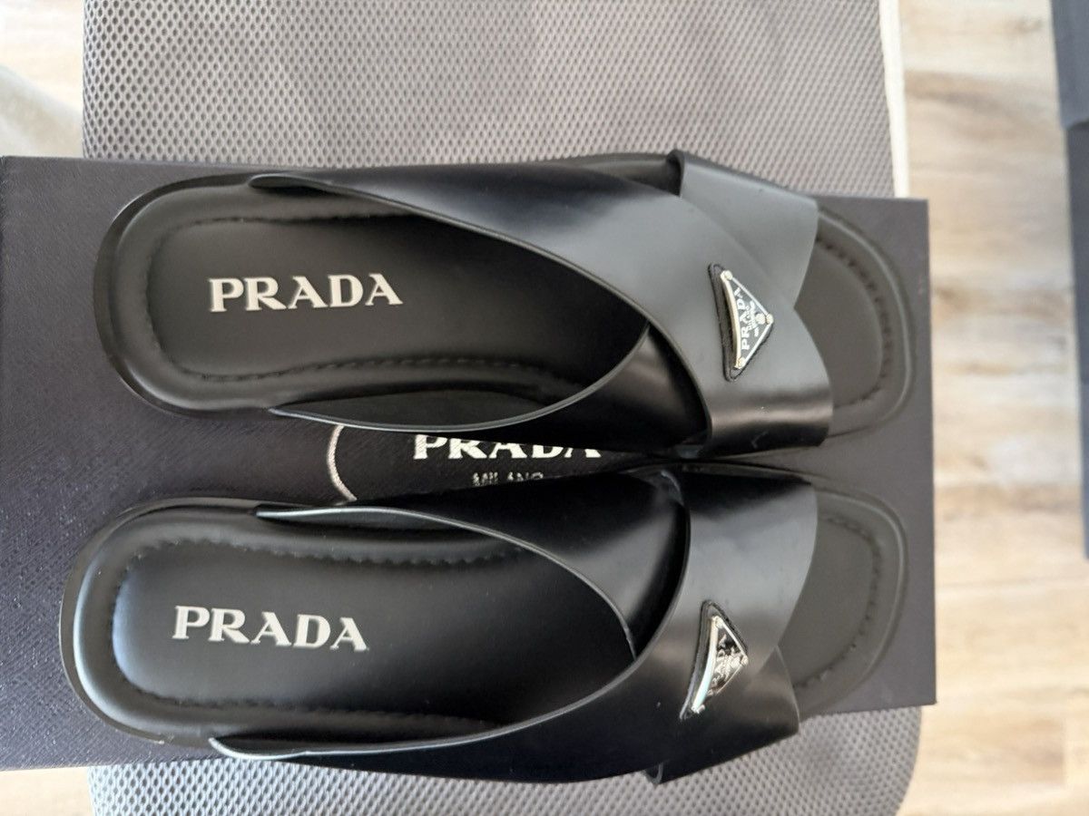 Prada Prada Gladiator Slippers size 9 Size US 9 / EU 42 - 4 Thumbnail