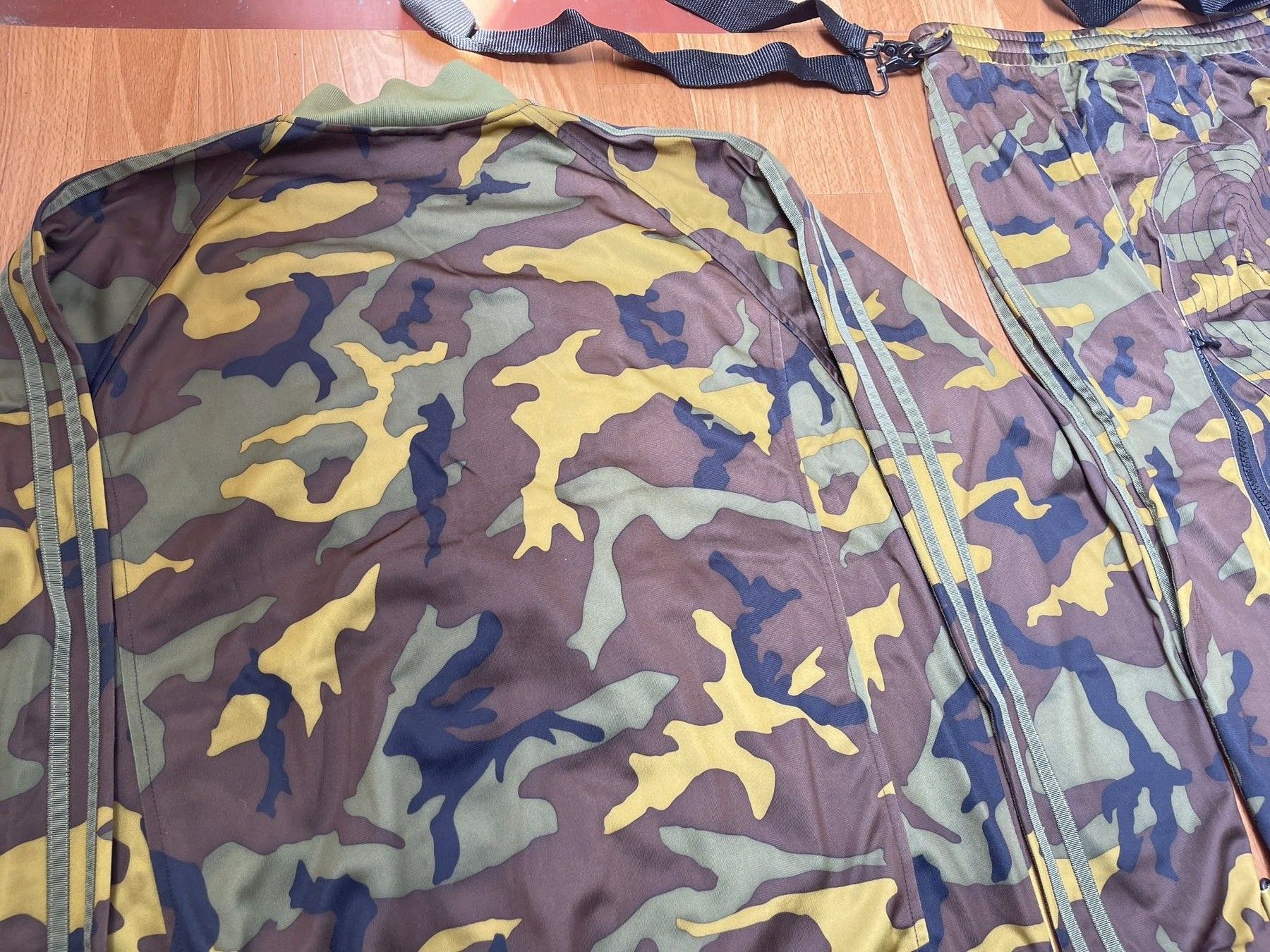 Adidas × Jeremy Scott Adidas Jeremy Scott Tracksuit Camo tuxedo Ruffle Bontage set Size US L / EU 52-54 / 3 - 17 Thumbnail