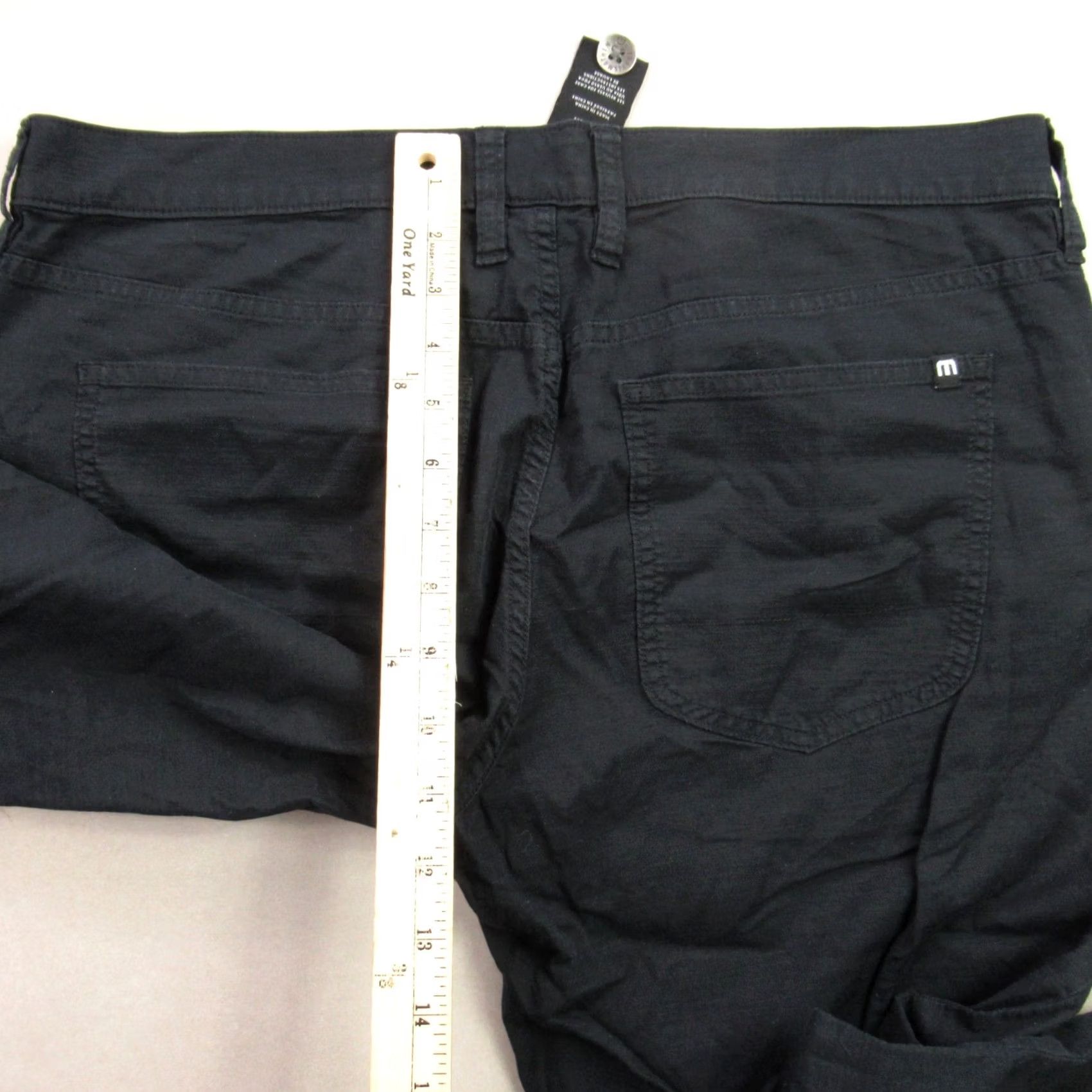 TravisMathew Travis Mathew Pants Mens 34 Chino Pockets Black Casual Straight Fit Golf Shirt? Size US 34 / EU 50 - 7 Thumbnail