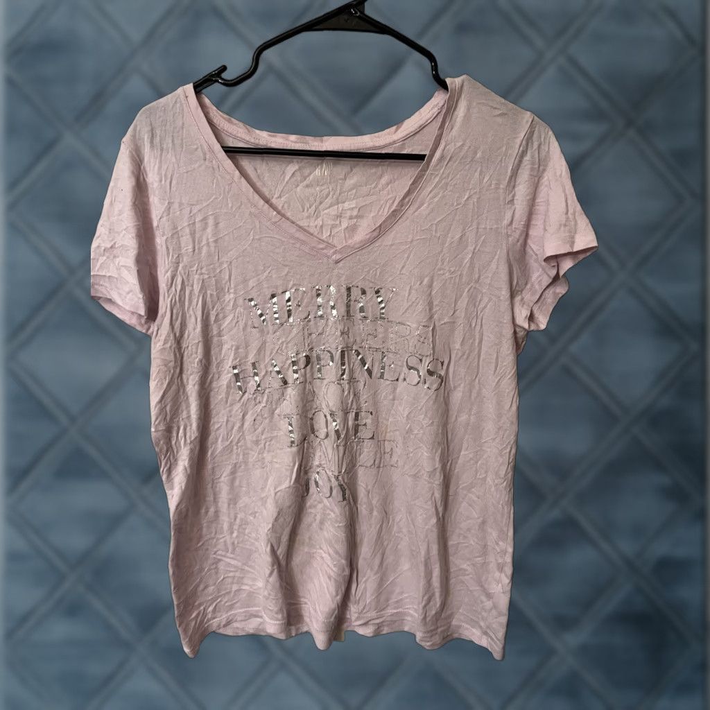Gap VINTAGE Gap T-Shirt Womens Long Sleeve Pink Cotton Blend Crew Neck Pullover Large Graphic Size L / US 10 / IT 46 - 1 Thumbnail