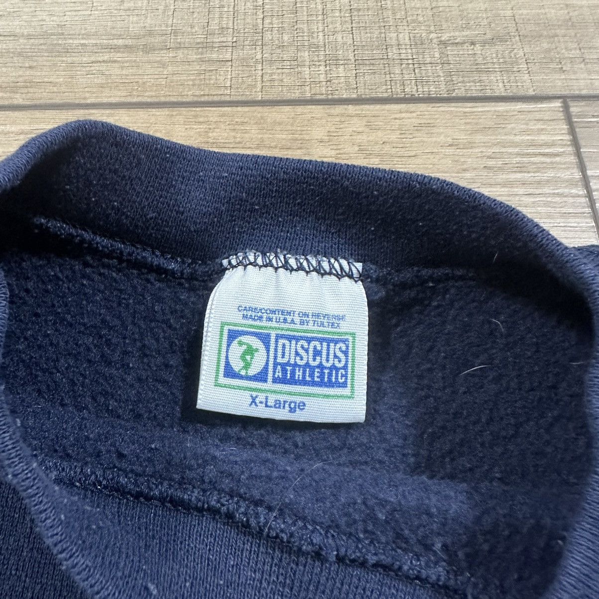 Other Vintage 90s Discus Athletic Navy Blank Crewneck Sweatshirt Size US XL / EU 56 / 4 - 6 Thumbnail