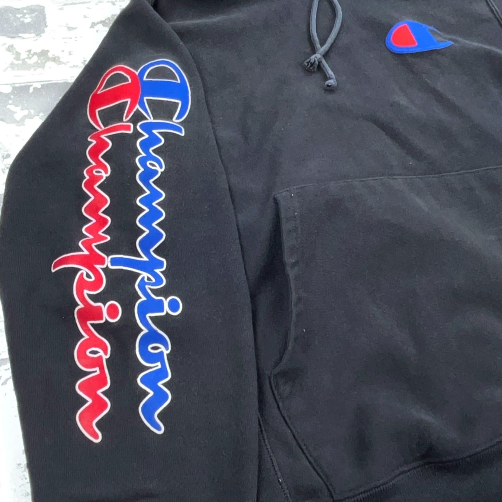Champion Champion Hoodie Men Small Black Sweatshirt Sweater Reverse Weave Size US S / EU 44-46 / 1 - 4 Thumbnail