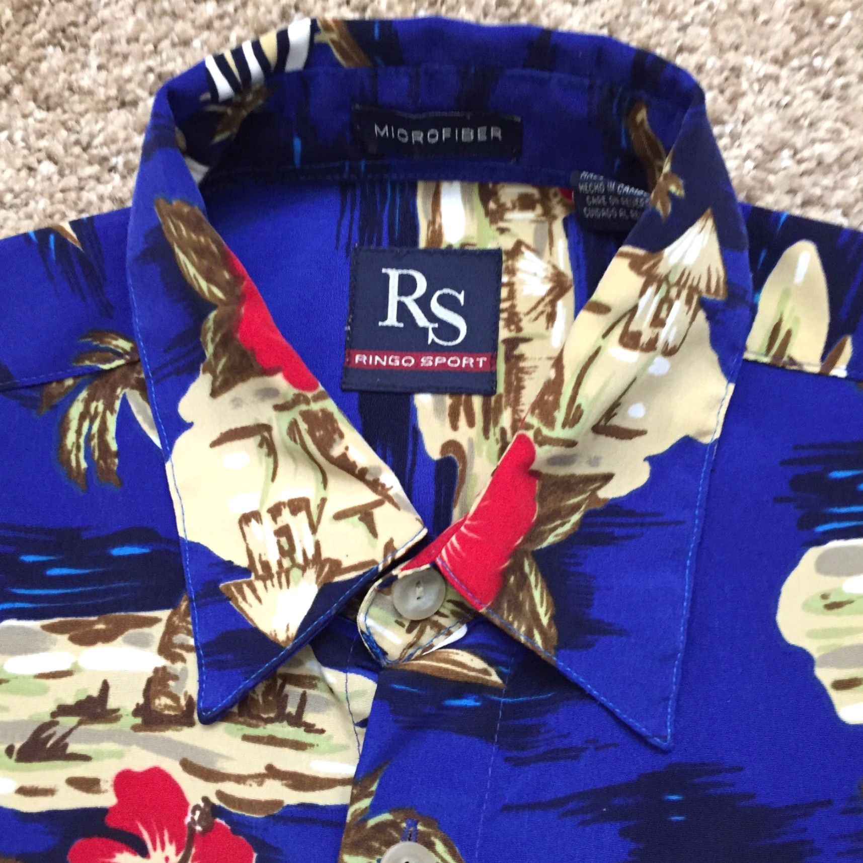 Vintage Ringo Sport Shirt Mens Small Blue Hawaiian Floral Microfiber Short Sleeve Button Up Size US S / EU 44-46 / 1 - 2 Thumbnail