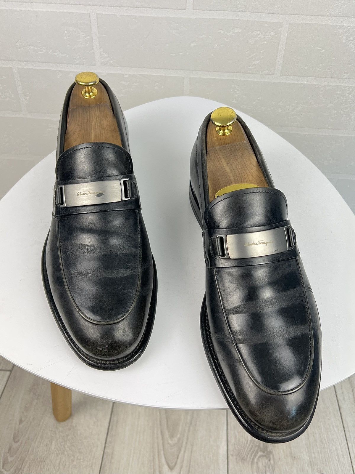 Salvatore Ferragamo Loafers Leather Shoes Metal Logo Black, Men's (Size 7.5)