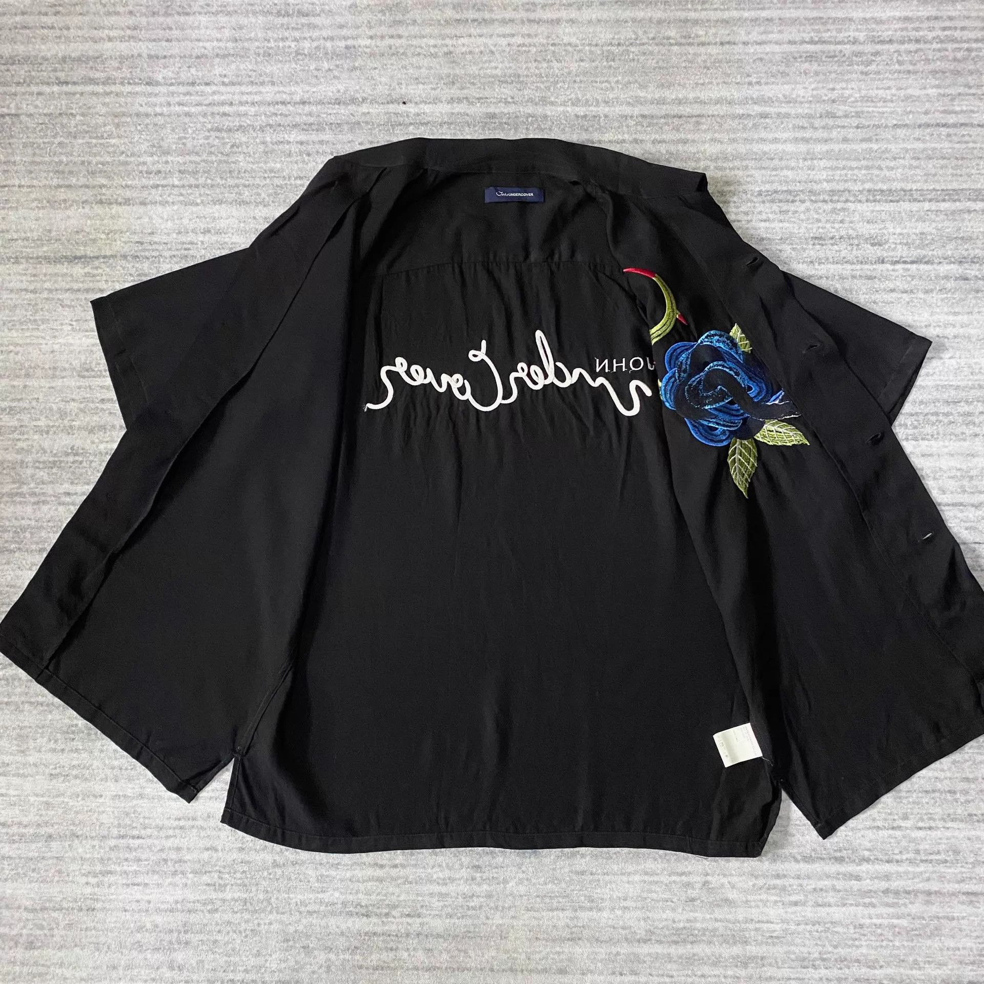 Undercover Undercover 17SS Hawaiian Shirt Rose Snake Head Embroidery Size 2 Size US M / EU 48-50 / 2 - 2 Thumbnail