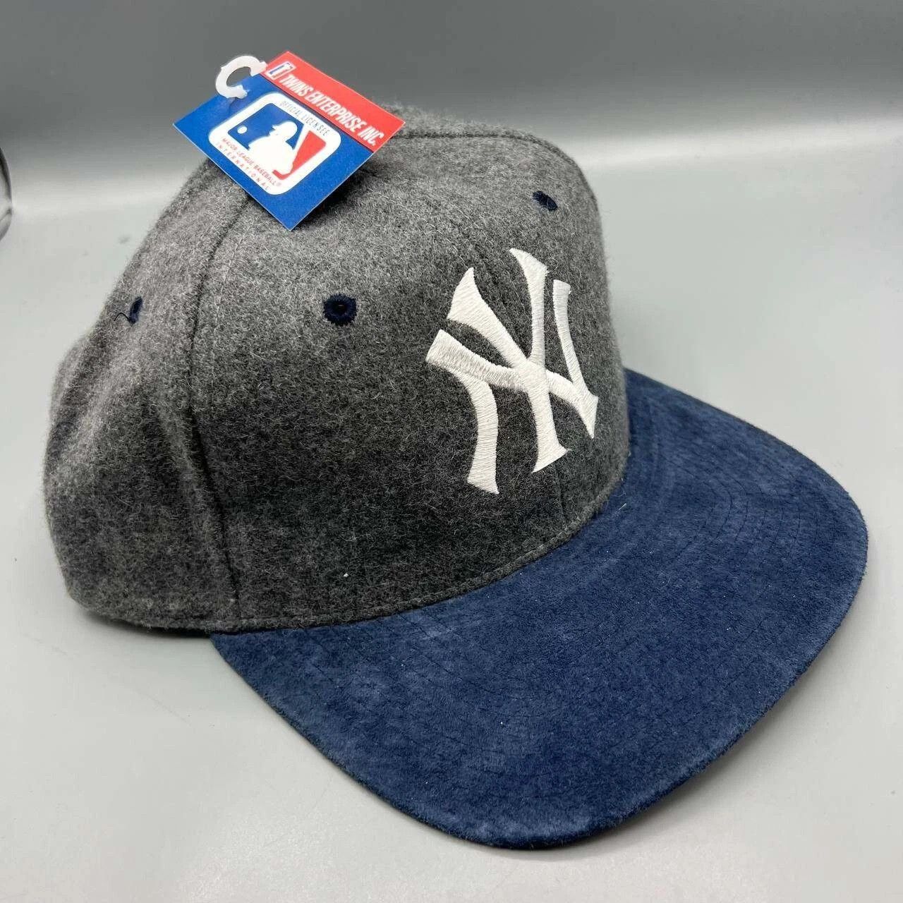 Twins Enterprise Inc. × Vintage New York Yankees Hat Wool Suede Twins Enterprise Strap Back Size ONE SIZE - 4 Thumbnail