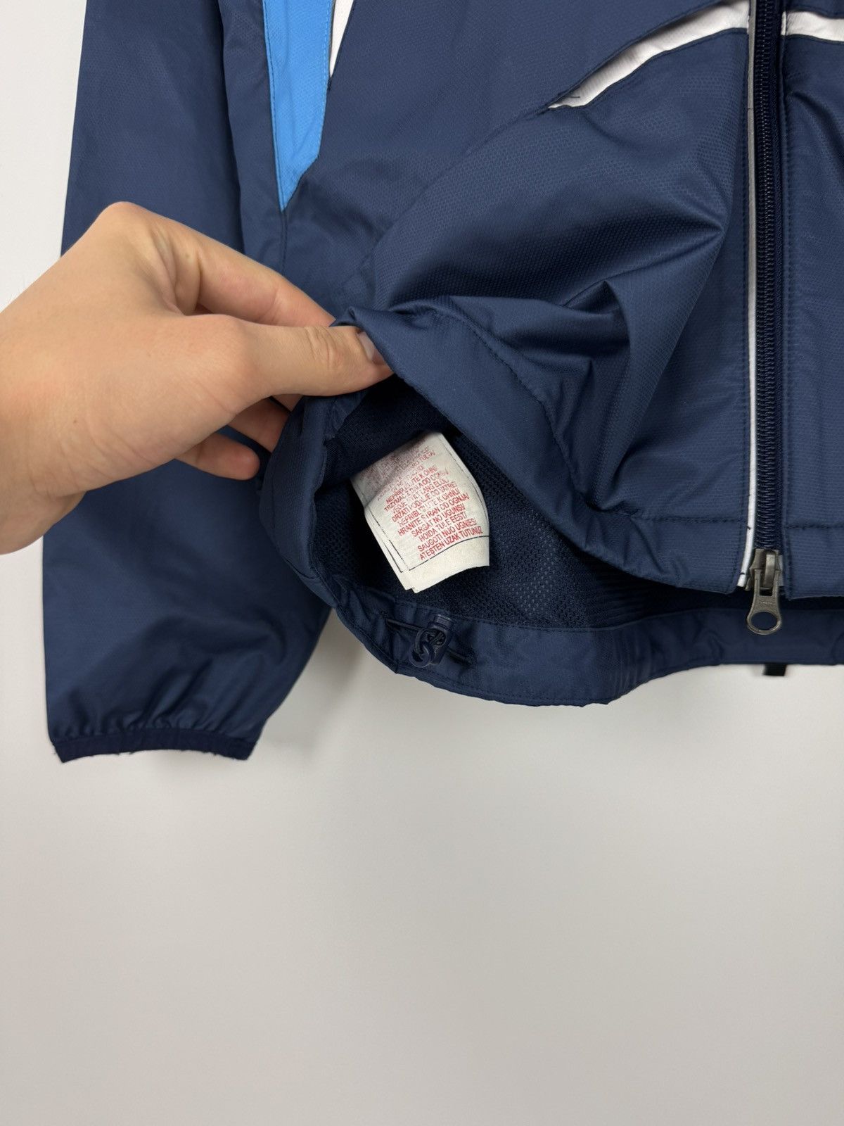 Nike Y2K Vintage Nike 2in1 Paneled Nylon Vented Running Jacket Size US M / EU 48-50 / 2 - 9 Thumbnail
