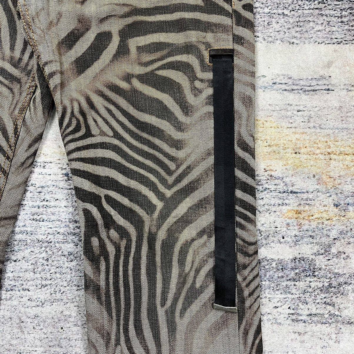 Hysteric Glamour × Tom Rebl Tom Rebl Zebra print denim pants Size US 33 - 8 Thumbnail
